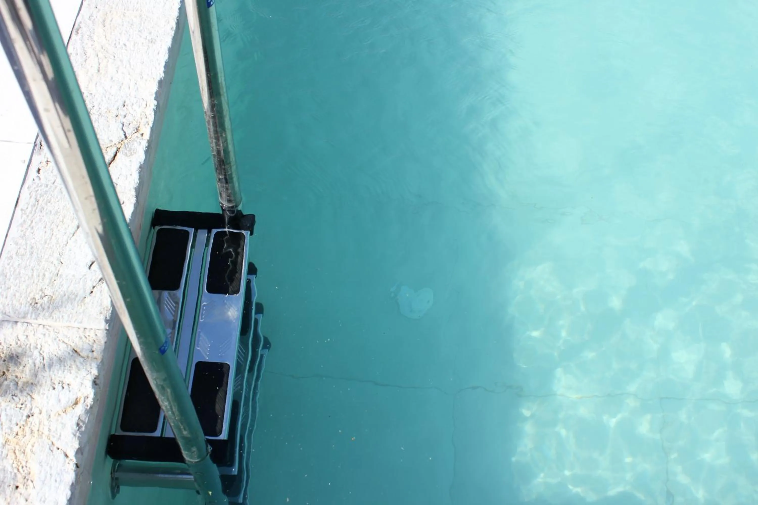 Swimming pool in John Mary