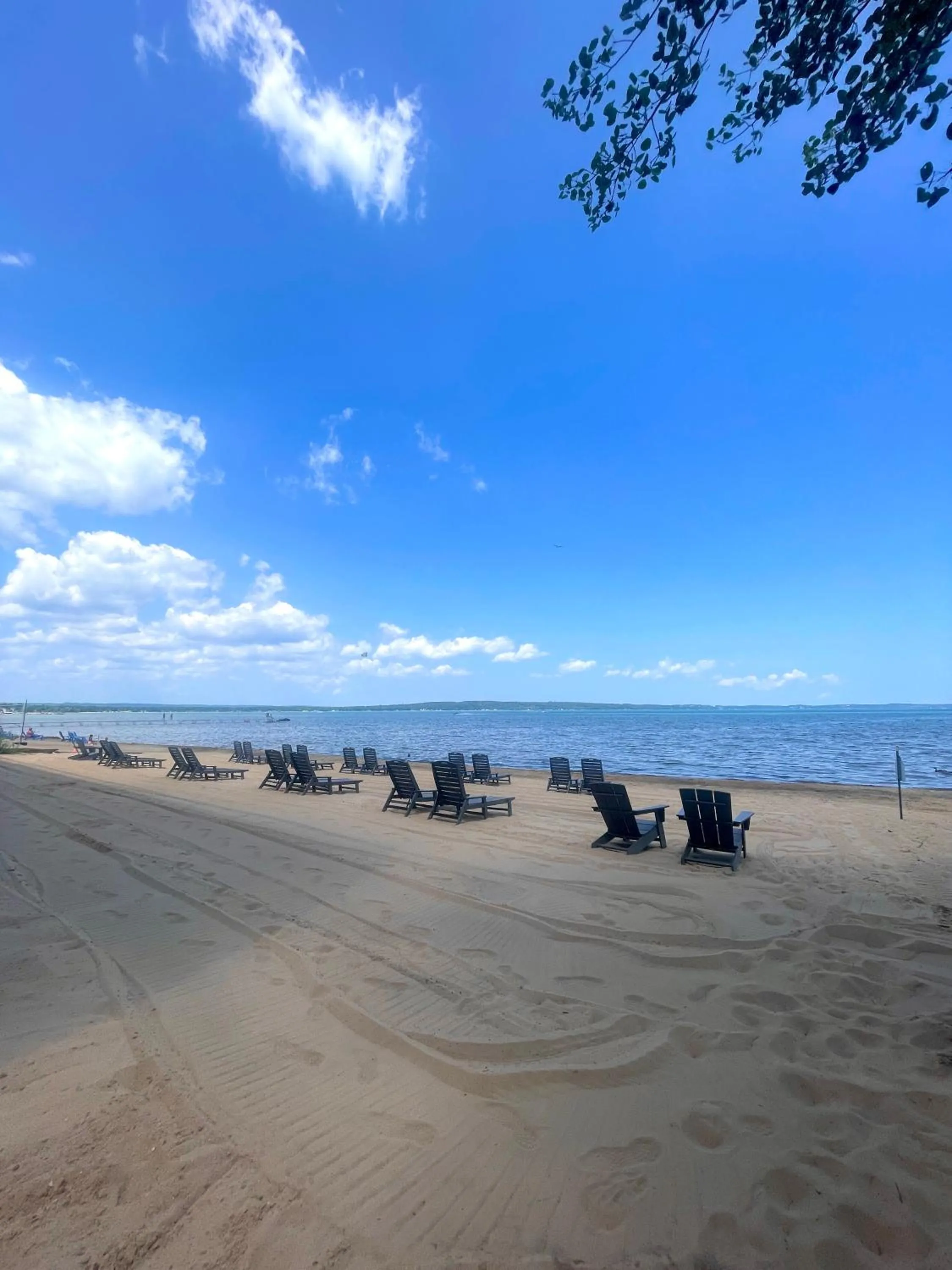 Beach in Alexandra Inn