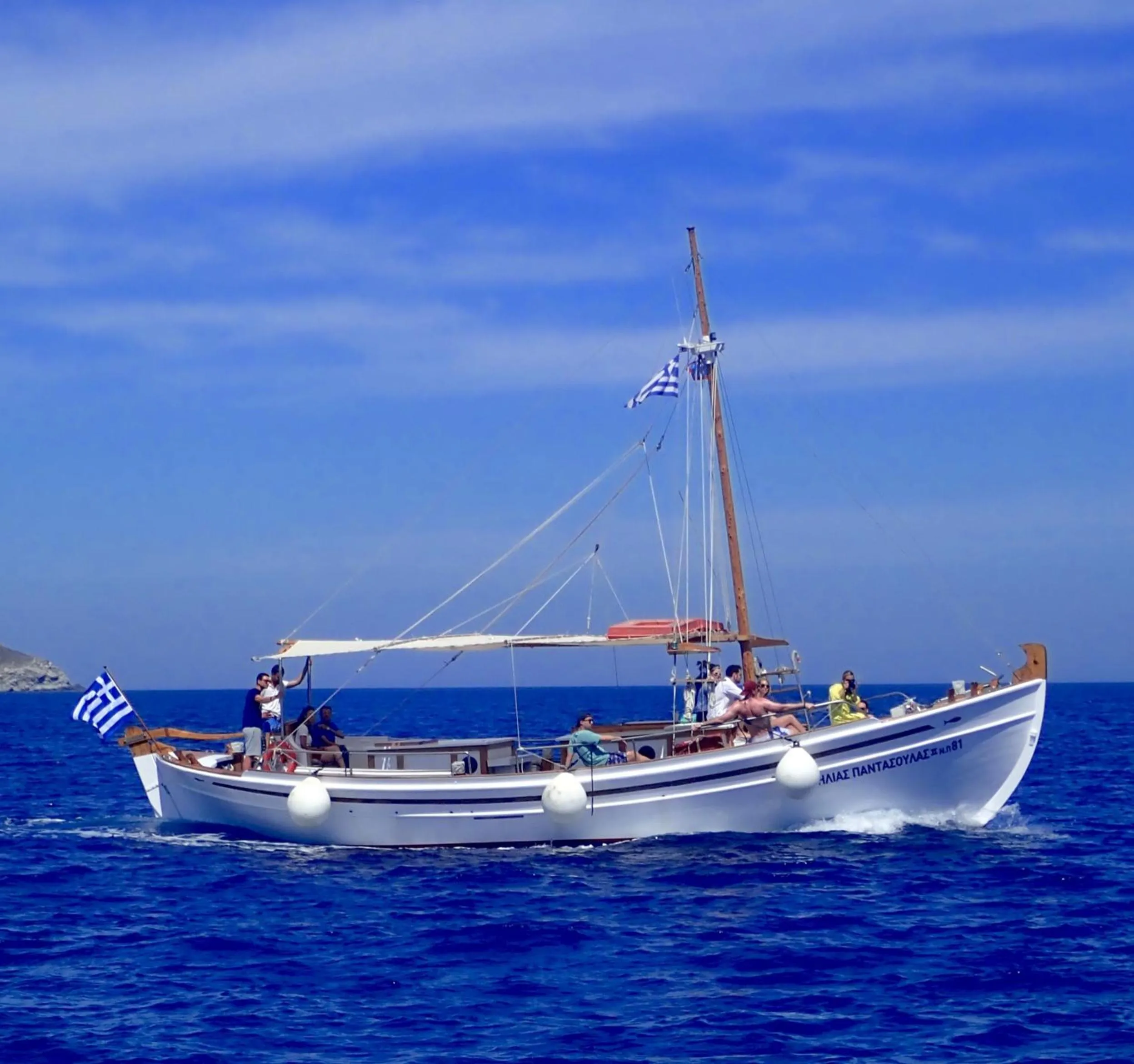 Entertainment in Saint George Hotel