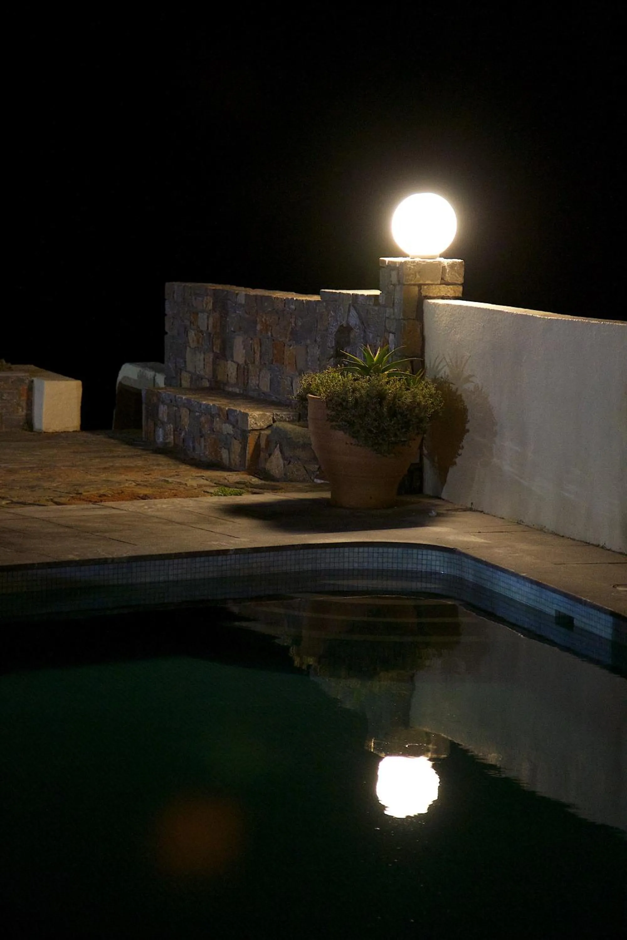 Night in Porto Sisi Hotel Apartments