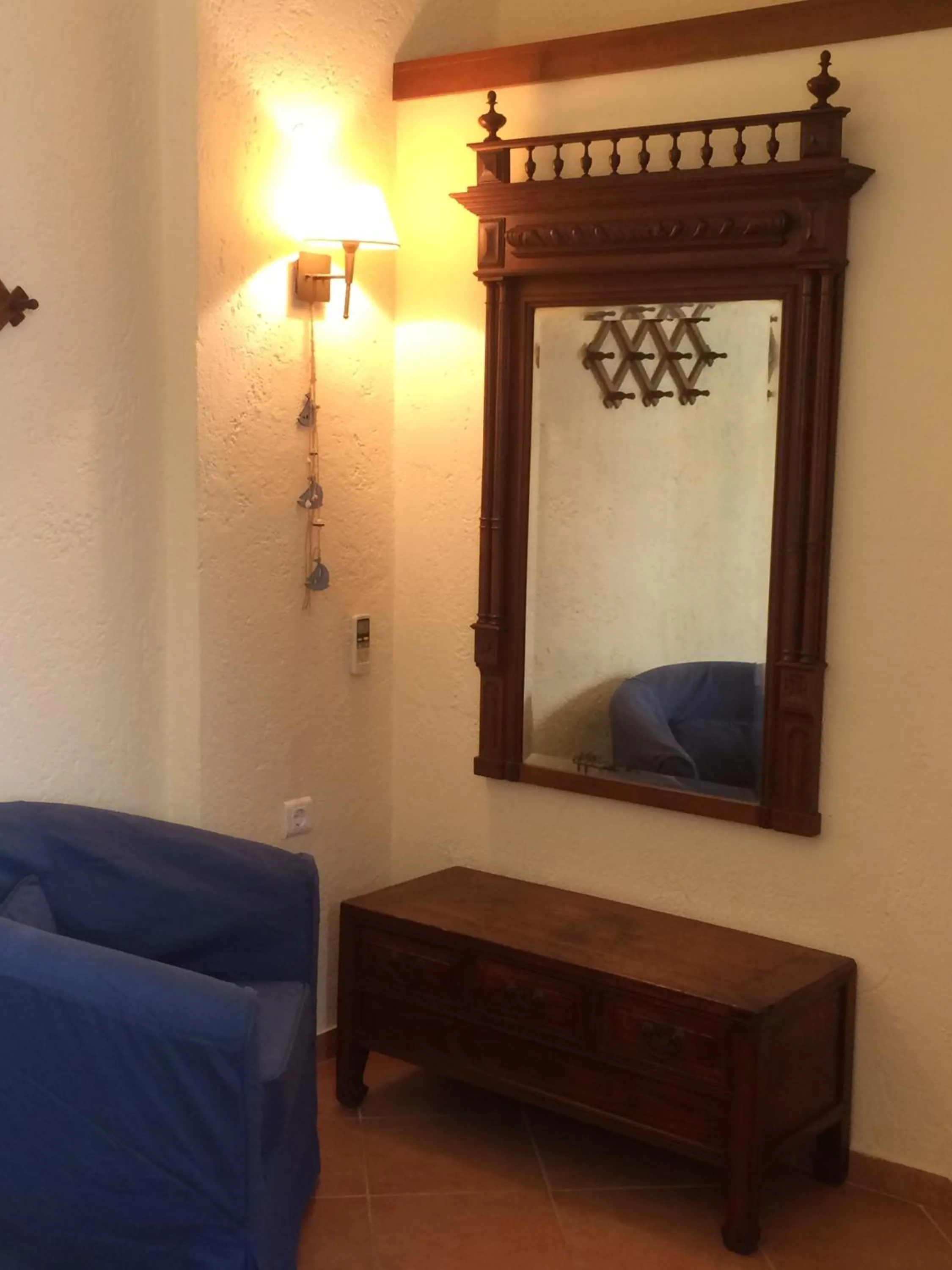 Decorative detail in Porto Sisi Hotel Apartments