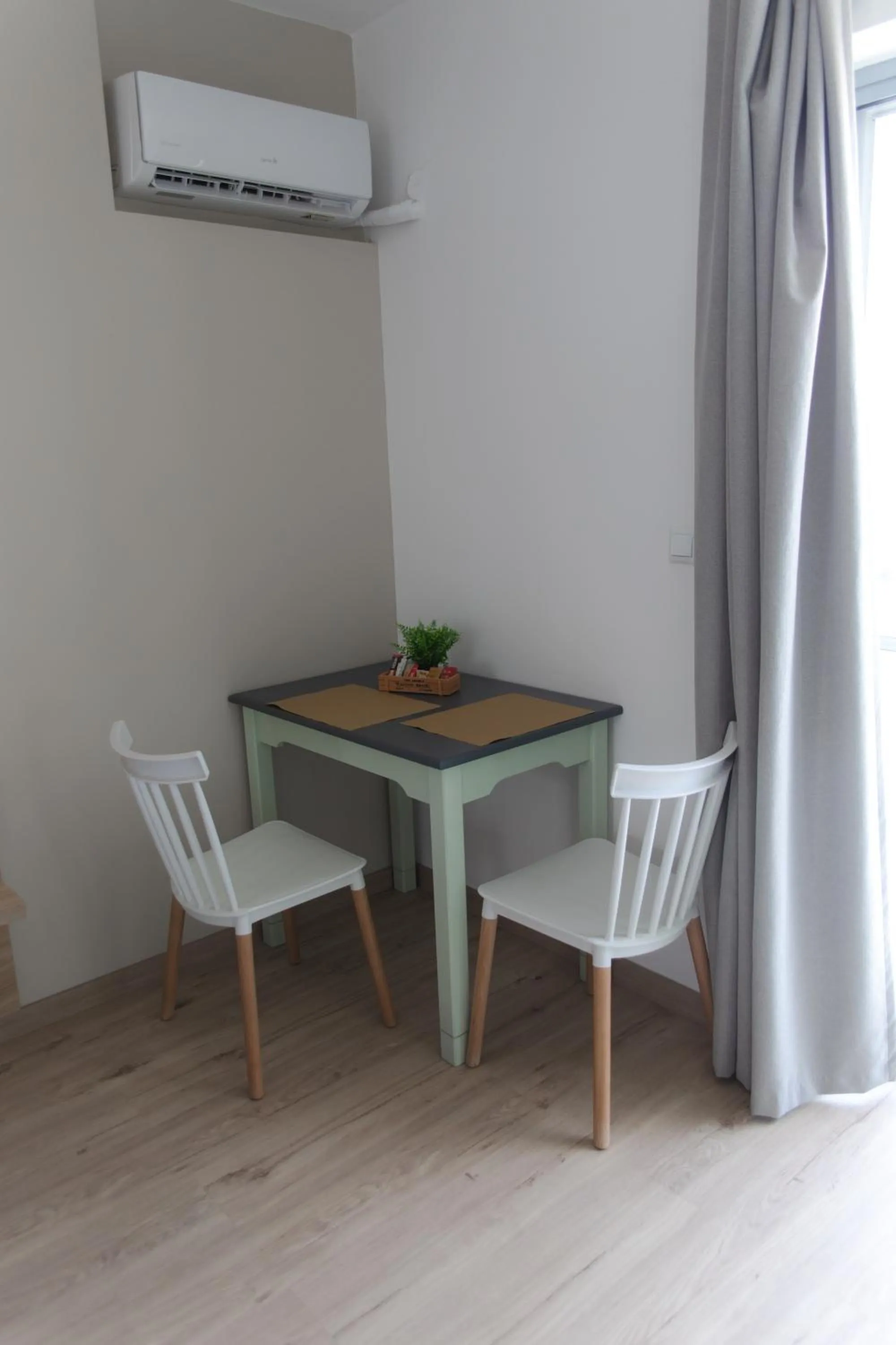 JP Pool & Apartments