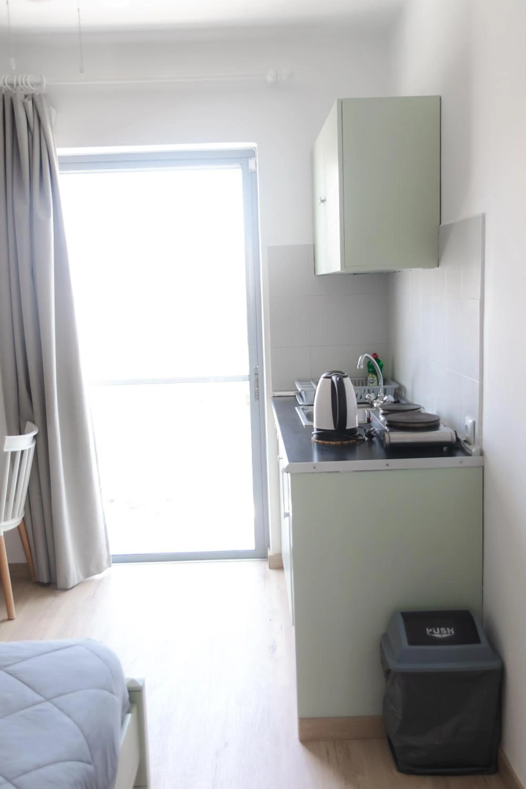 JP Pool & Apartments