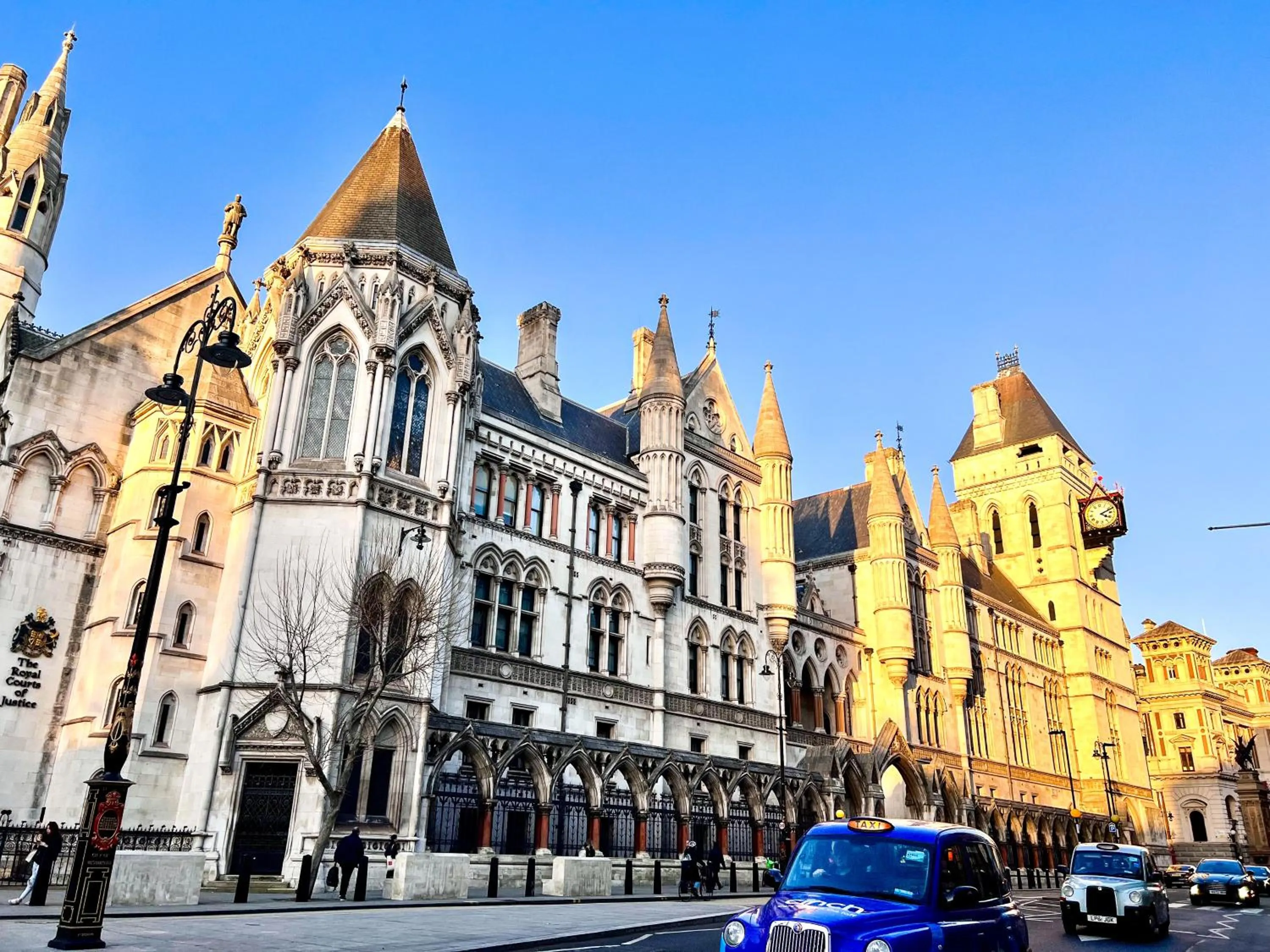 Deluxe Entire Apartment Between Covent Garden and St Pauls Cathedral