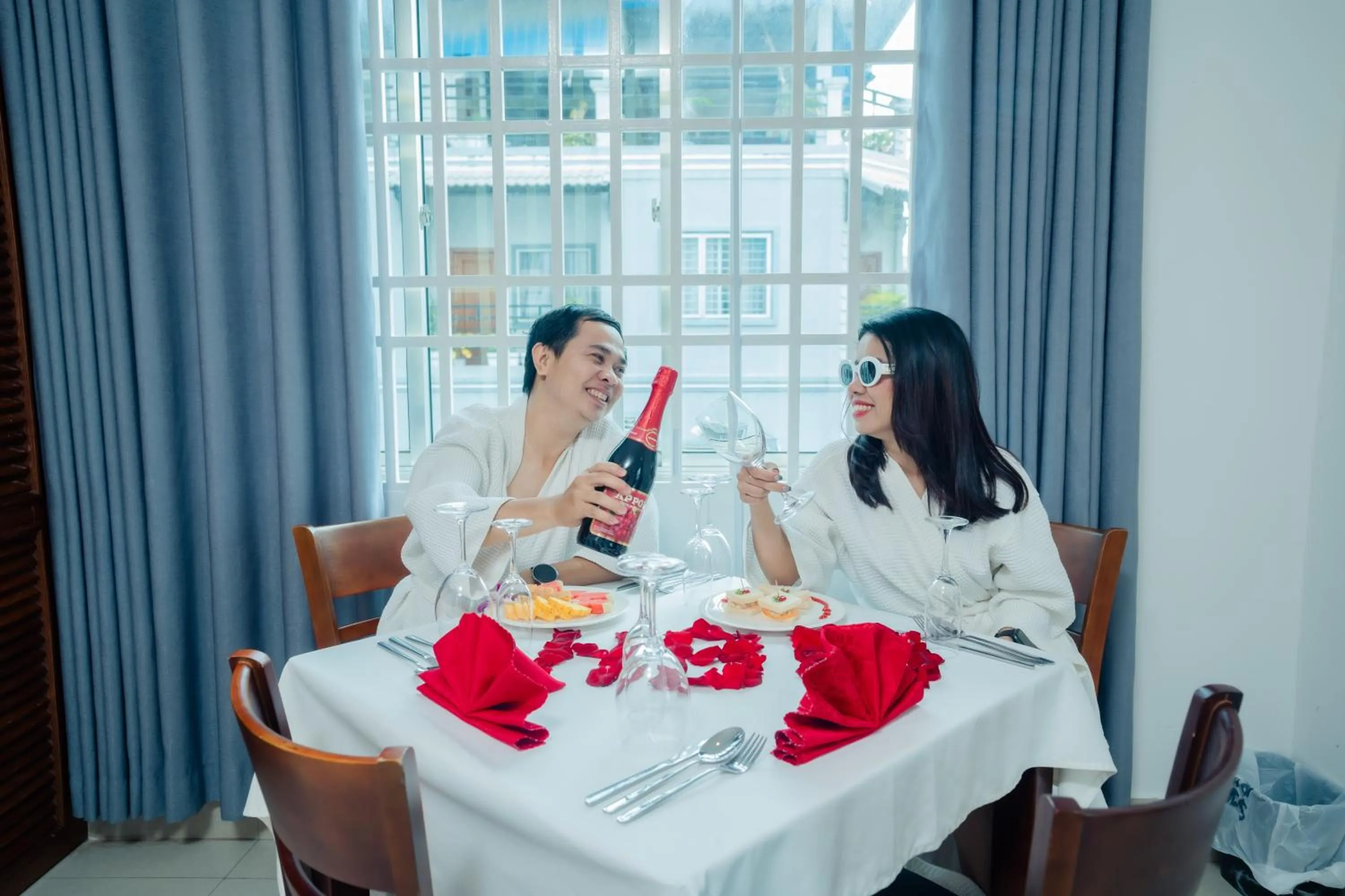 Food in White Corner Hotel