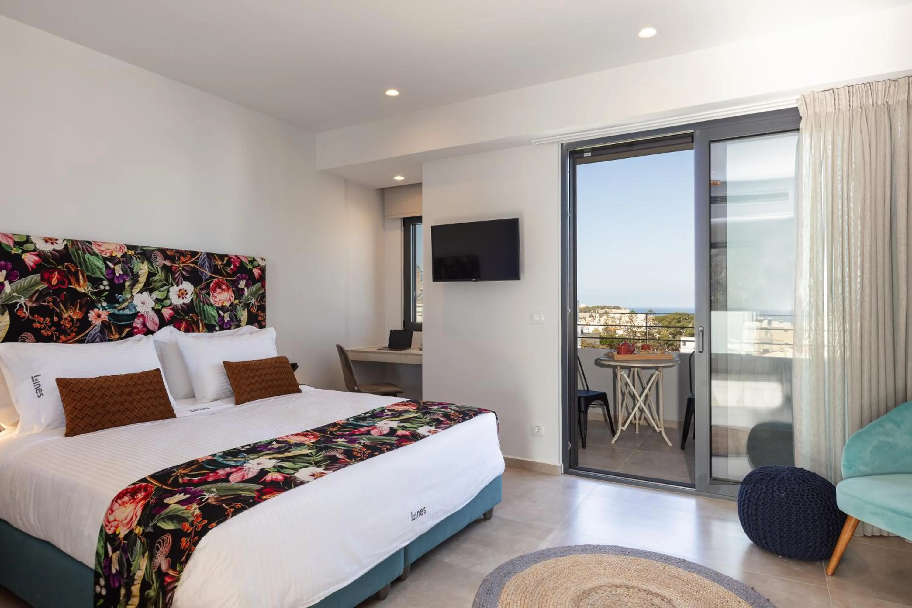 Bed in Lines Concept Accommodation