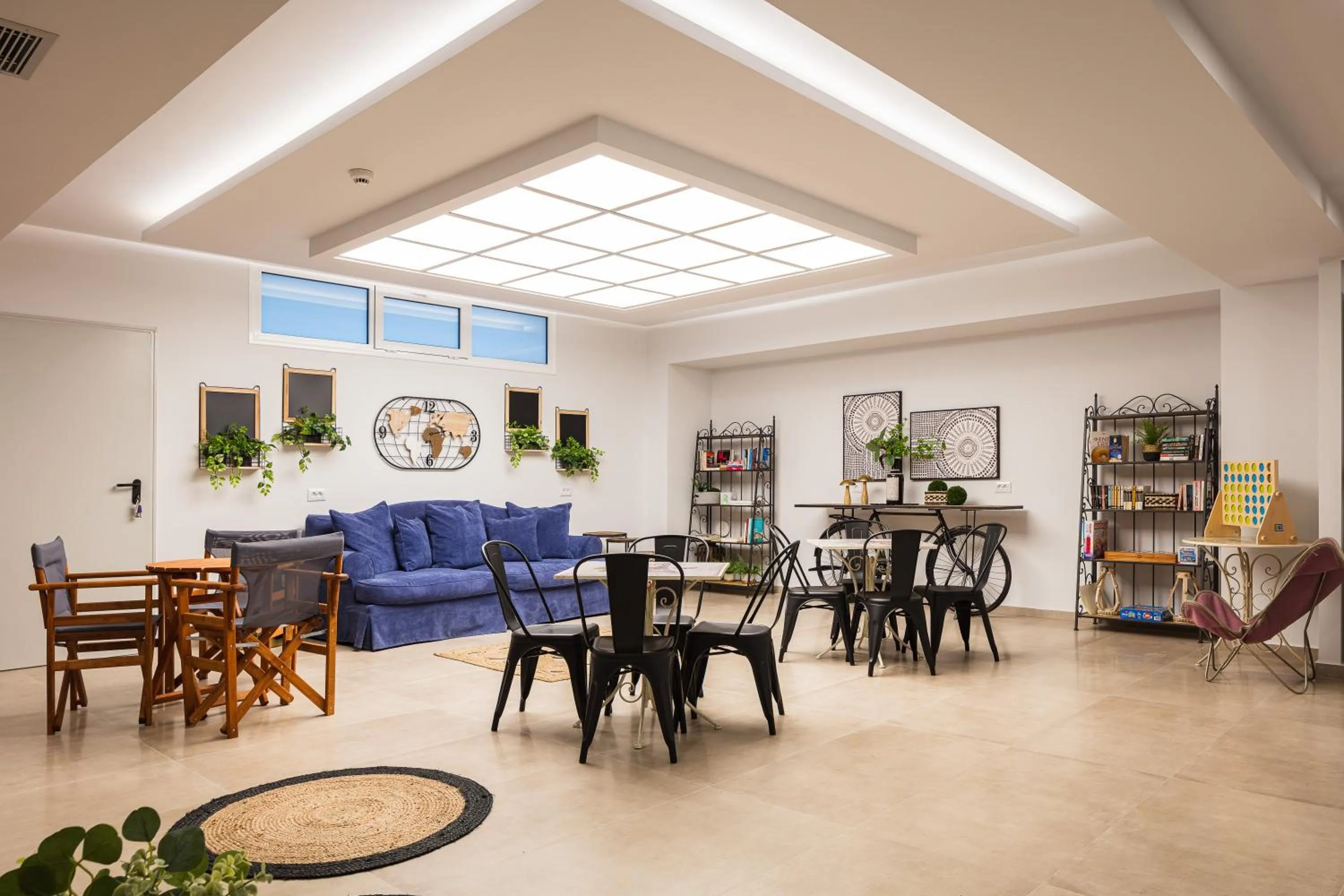 Lines Concept Accommodation