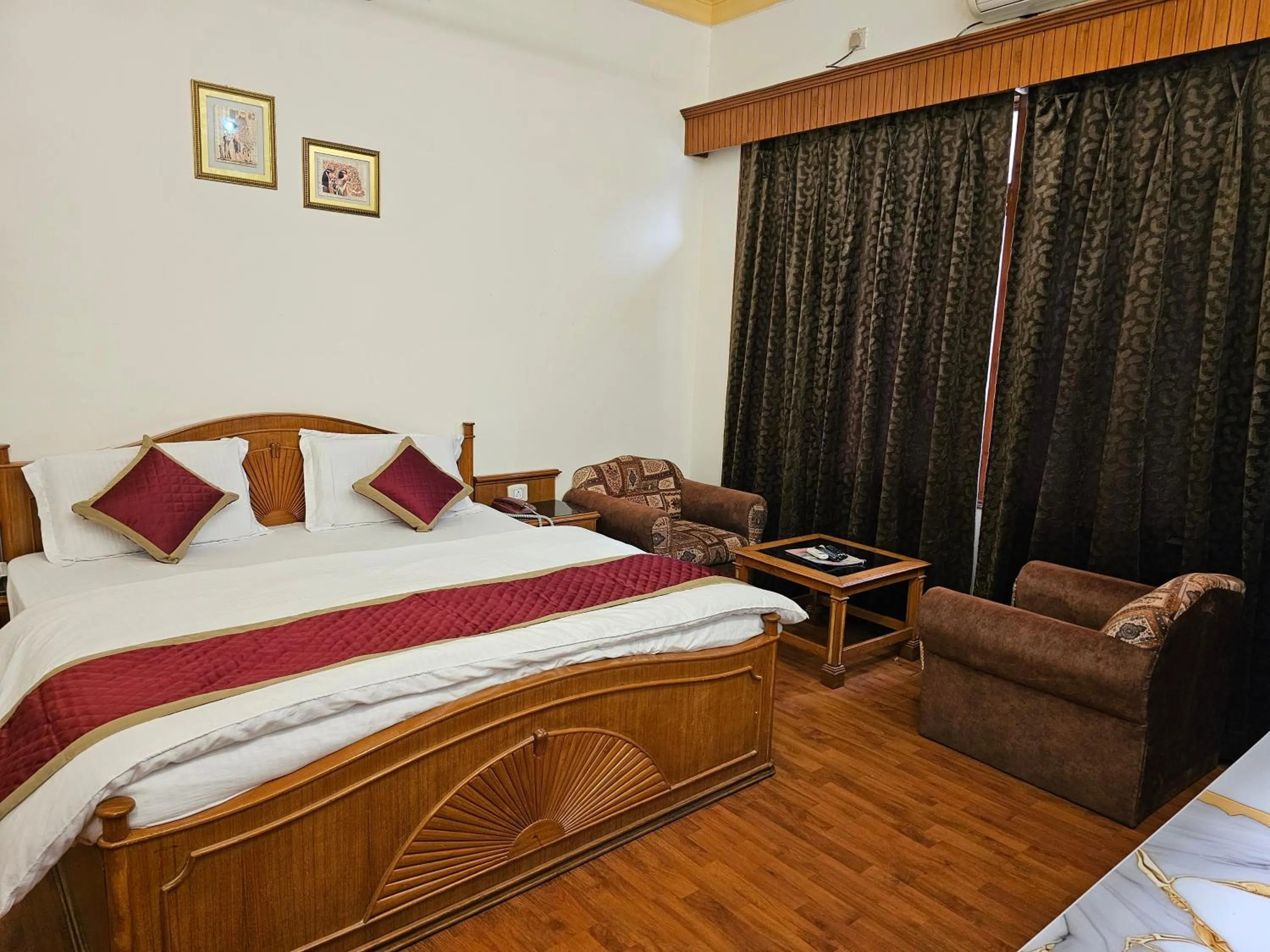 Bed in HOTEL CITY HEART