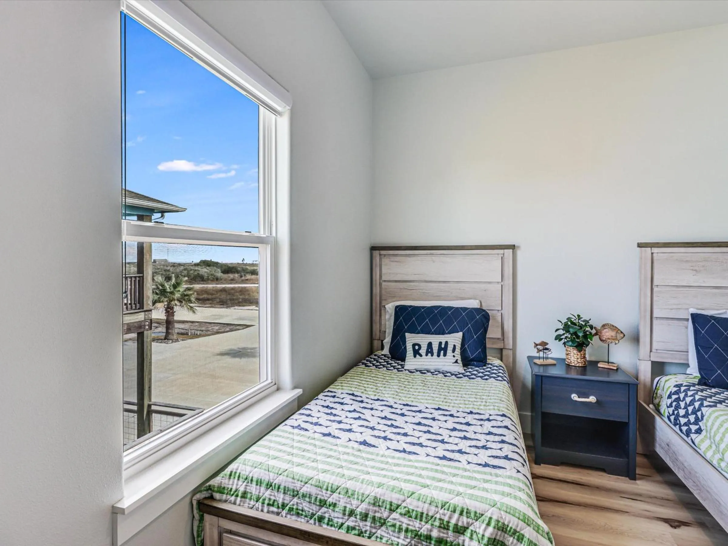 Other, Bed in Cove Harbor Beach House