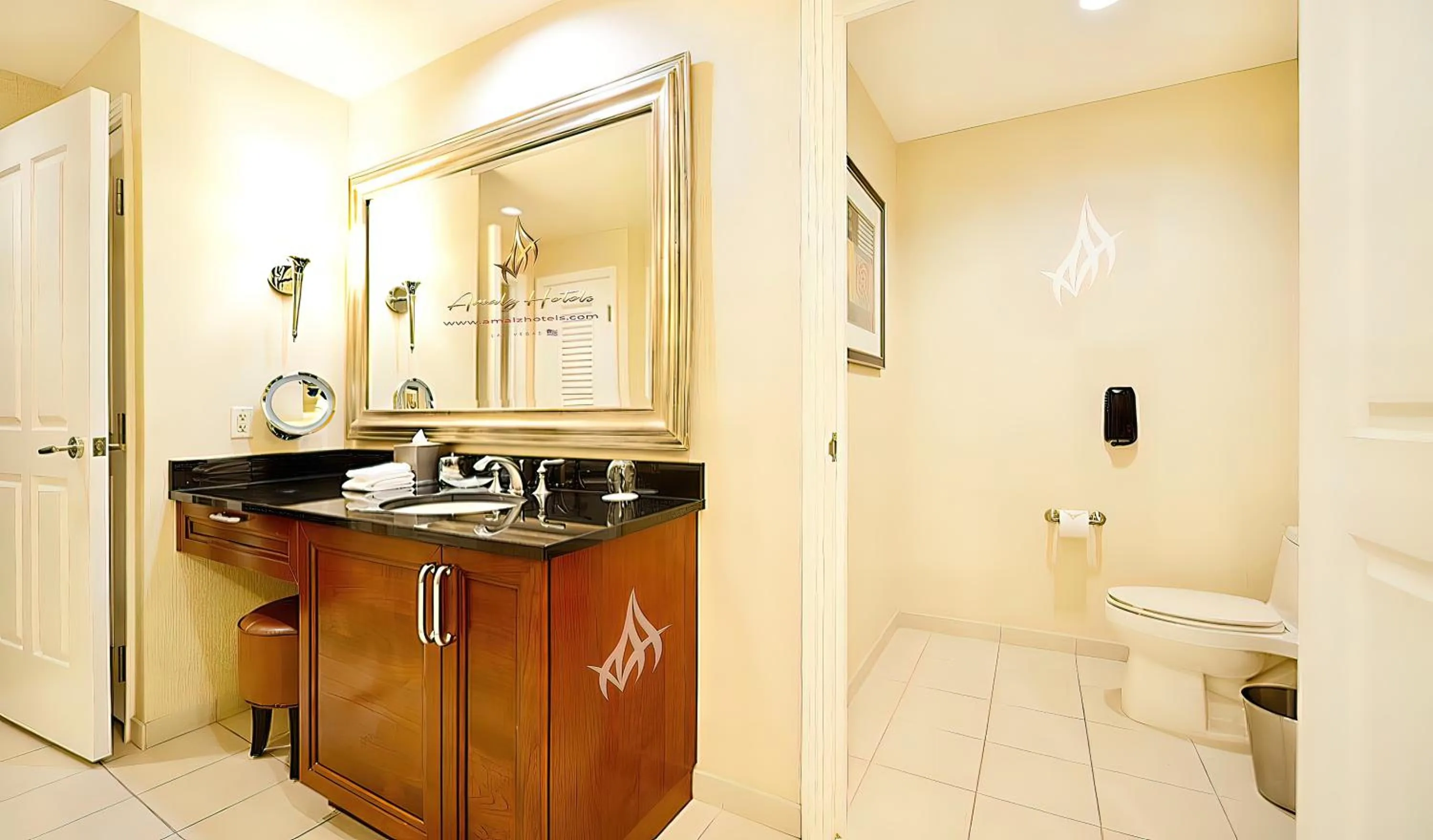 Bathroom in Amalz Balcony Suites at Mgm Signature !