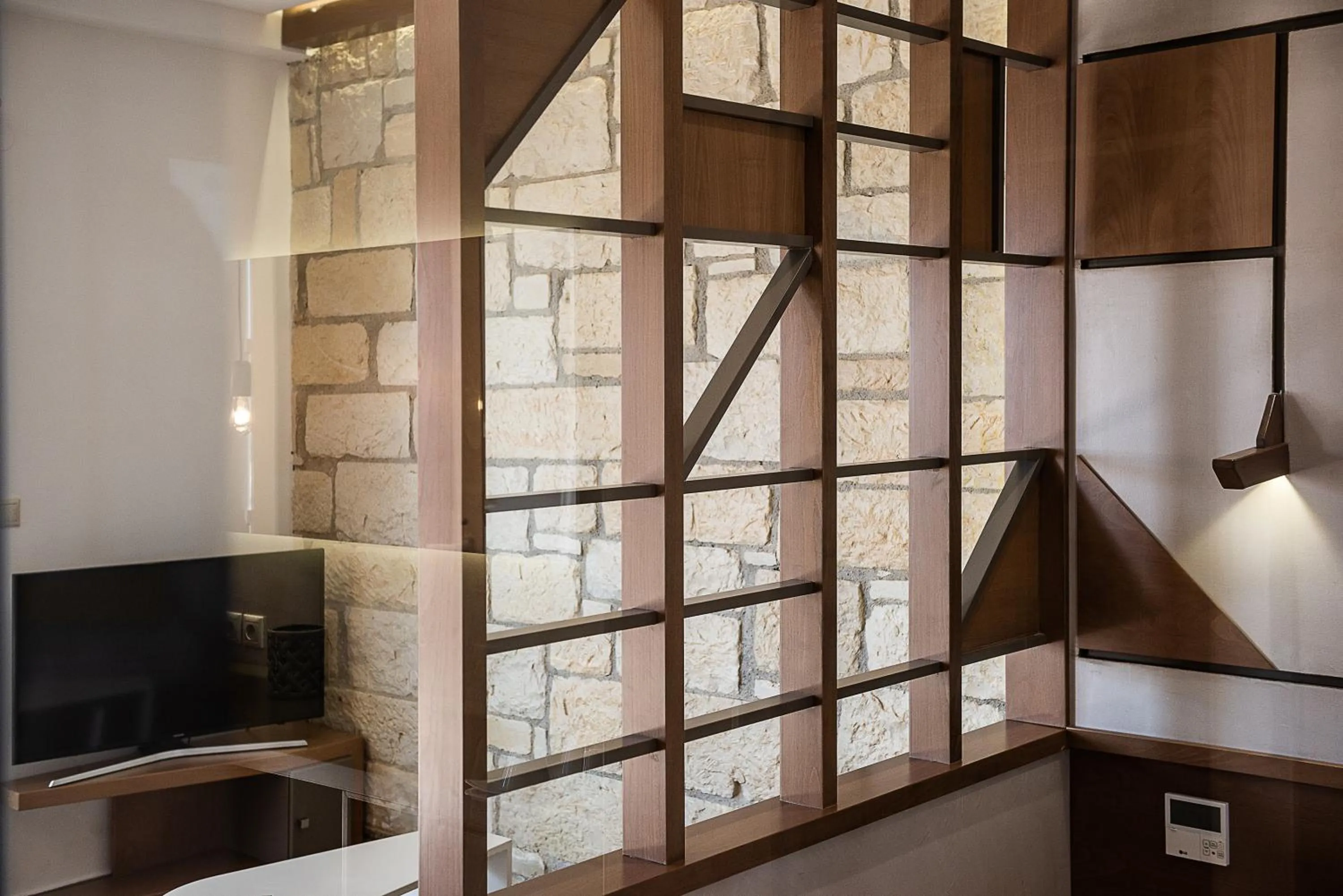 Decorative detail in Kavos Hotel & Suites