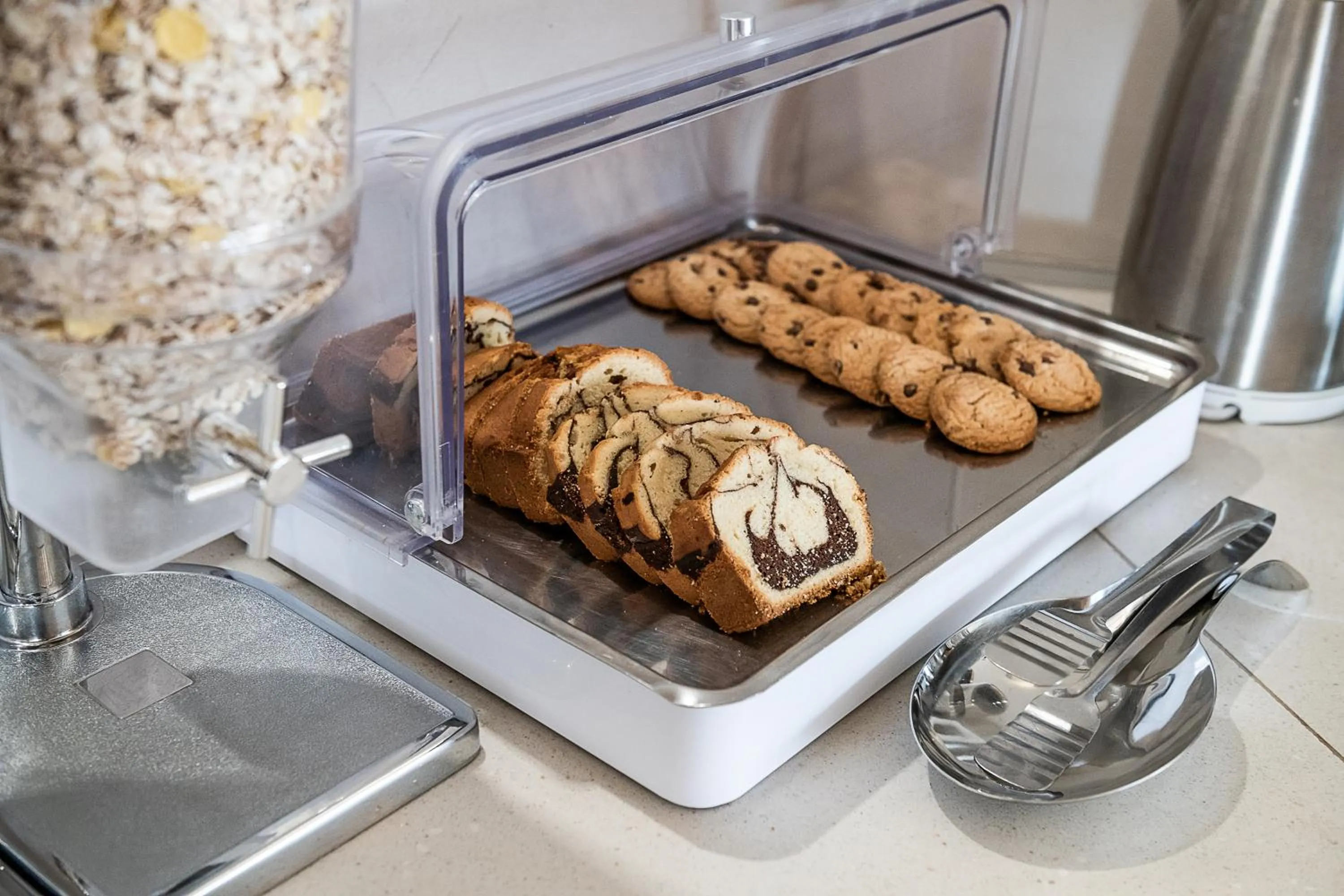 Buffet breakfast in Kavos Hotel & Suites