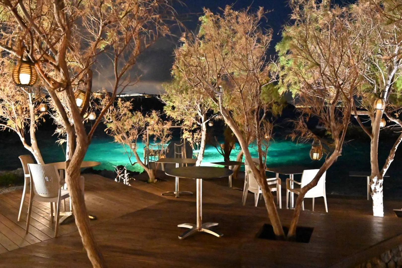 Kavos Hotel & Suites