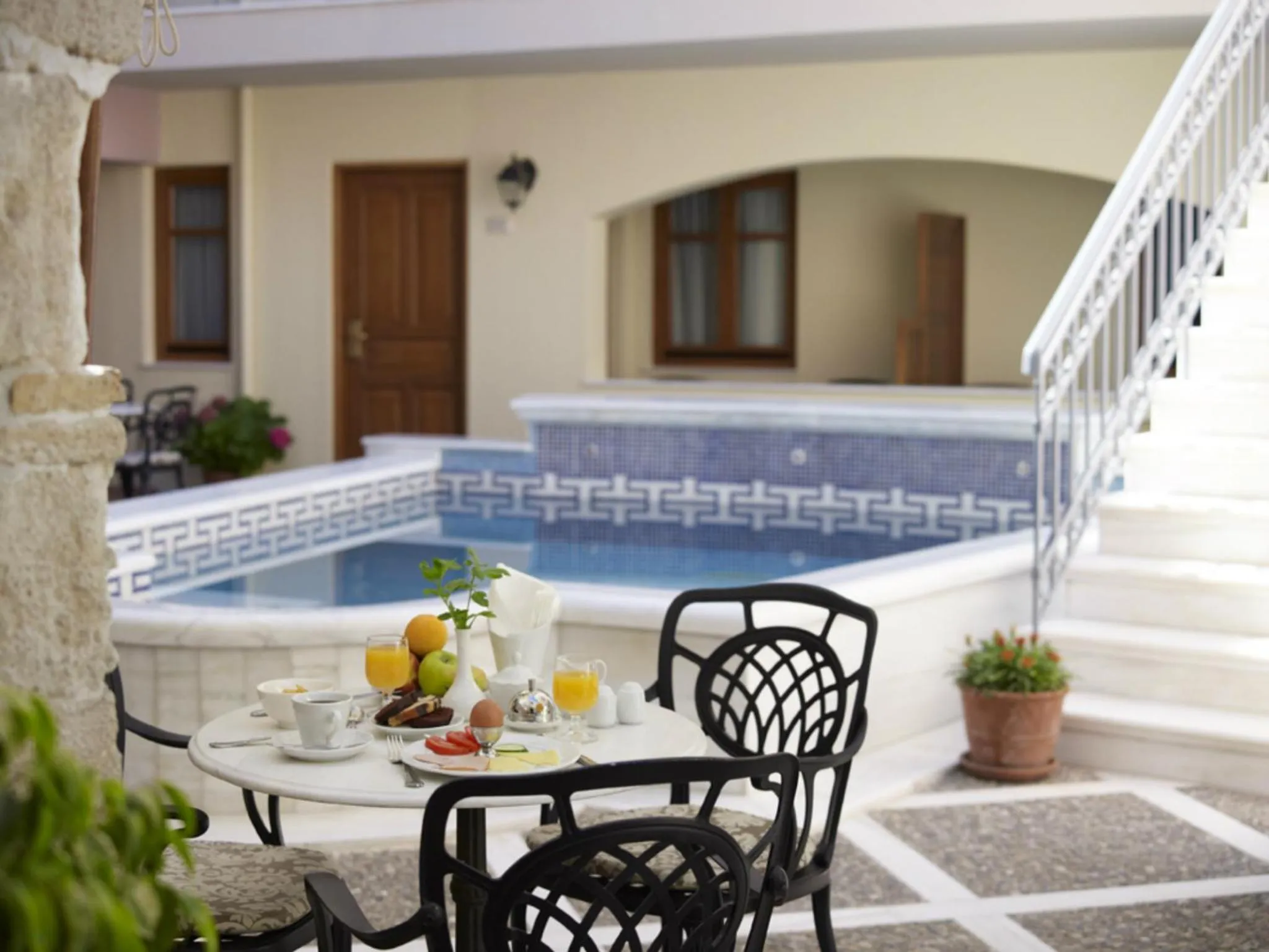 Restaurant/places to eat in Palazzo Vecchio Exclusive Residence