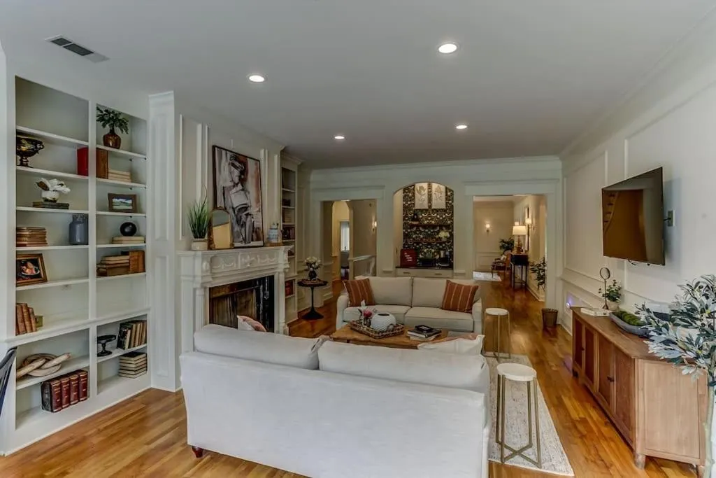 Bonne Terre Inn Crabapple