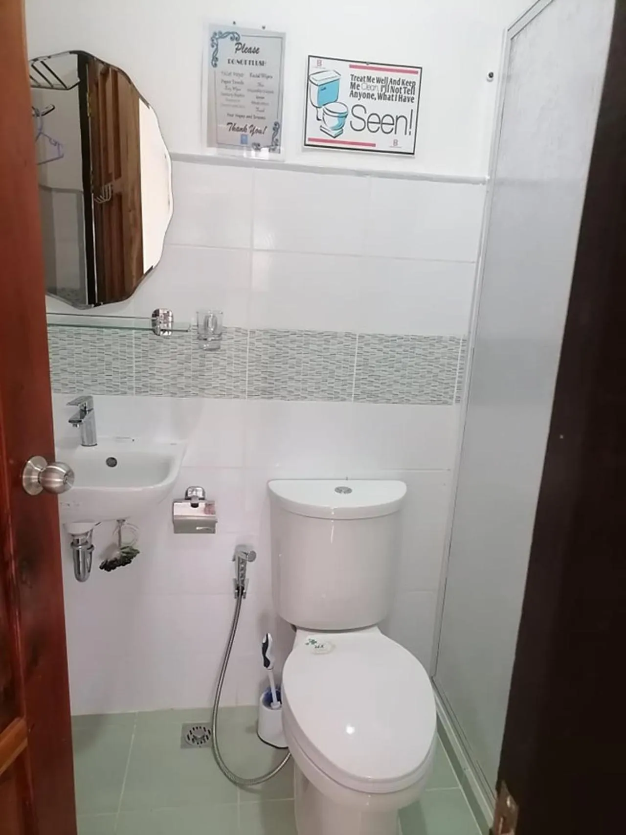 Bathroom in La Bella Swiss Inn