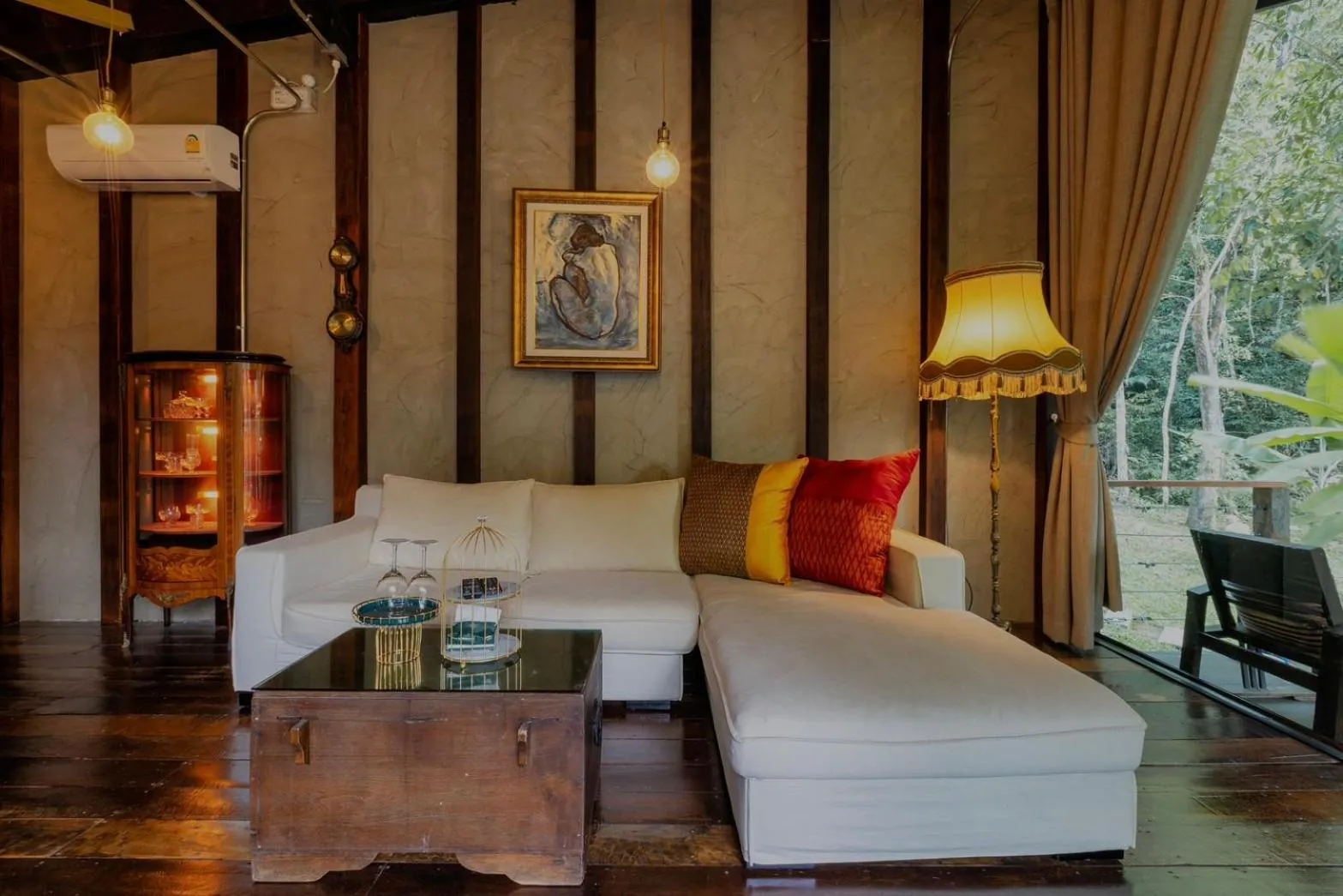 Bed in Voraman B-One