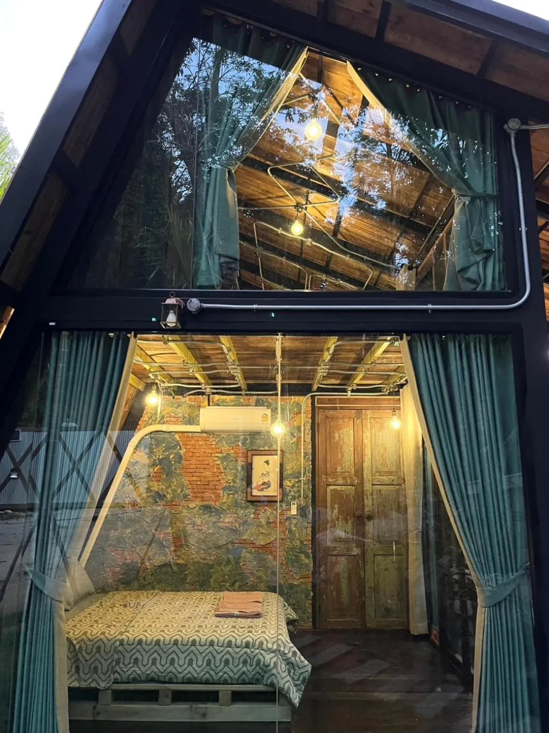 Bed in Voraman B-One