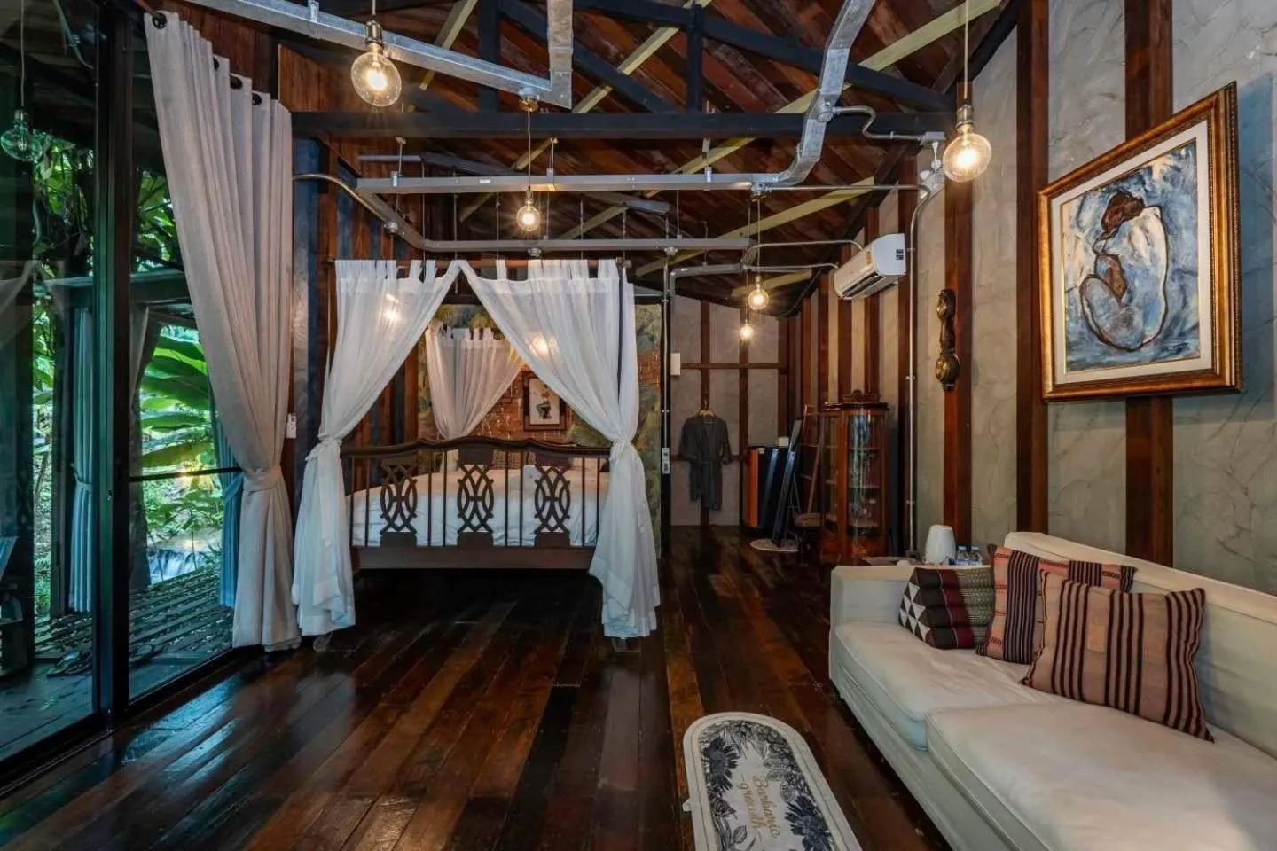 Bed in Voraman B-One