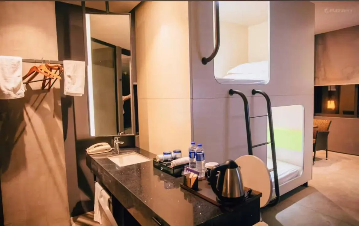 YueLanwan Seaside Resort Hotel