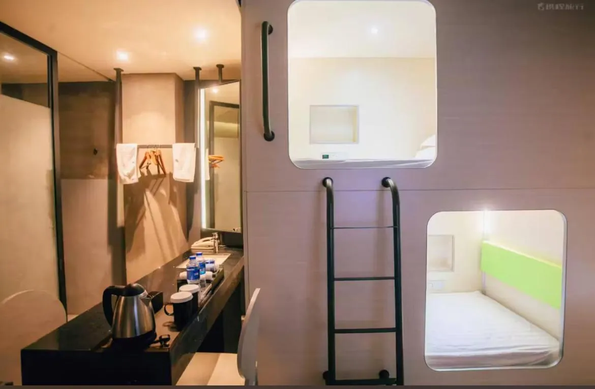 YueLanwan Seaside Resort Hotel