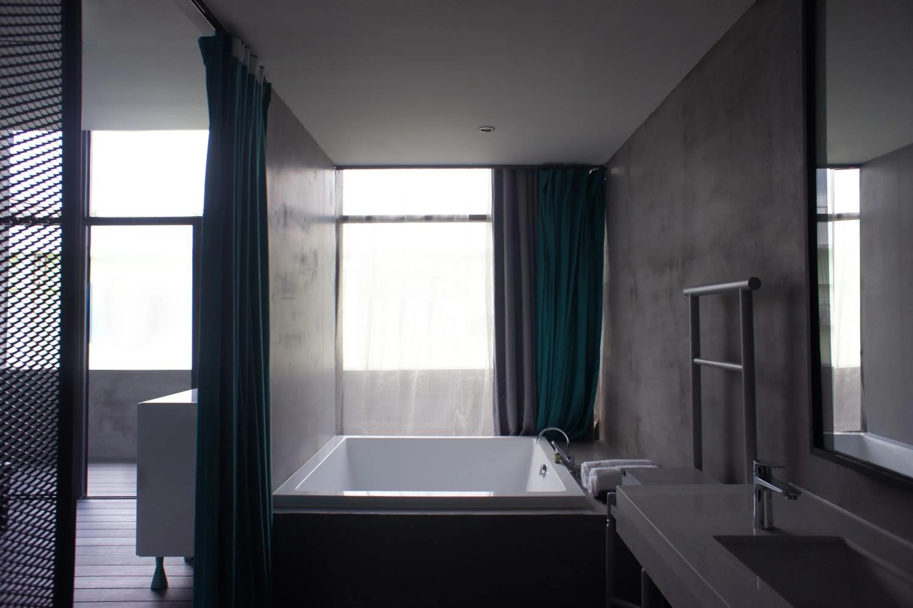 YueLanwan Seaside Resort Hotel