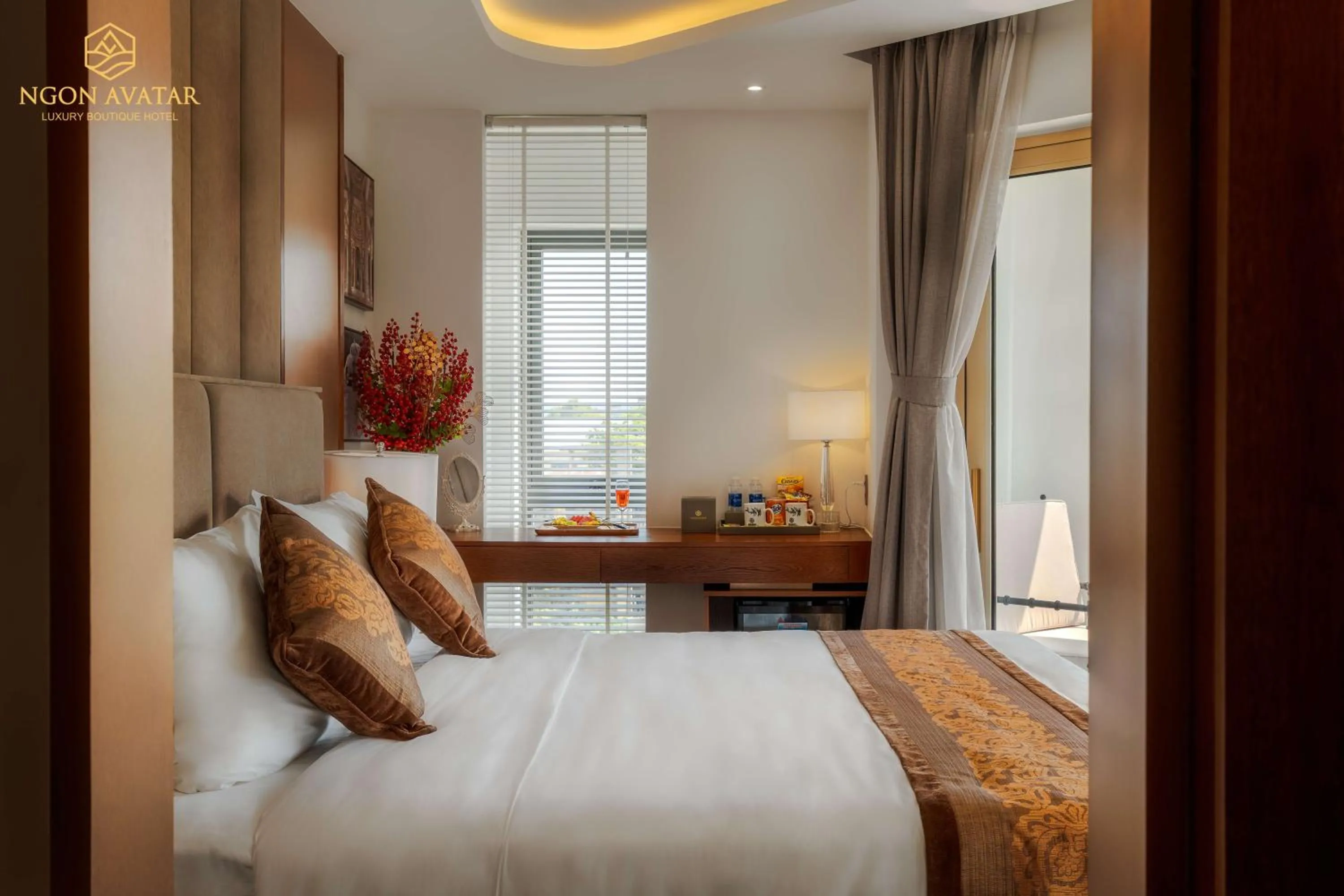 Bed in Ngon Avatar Hotel