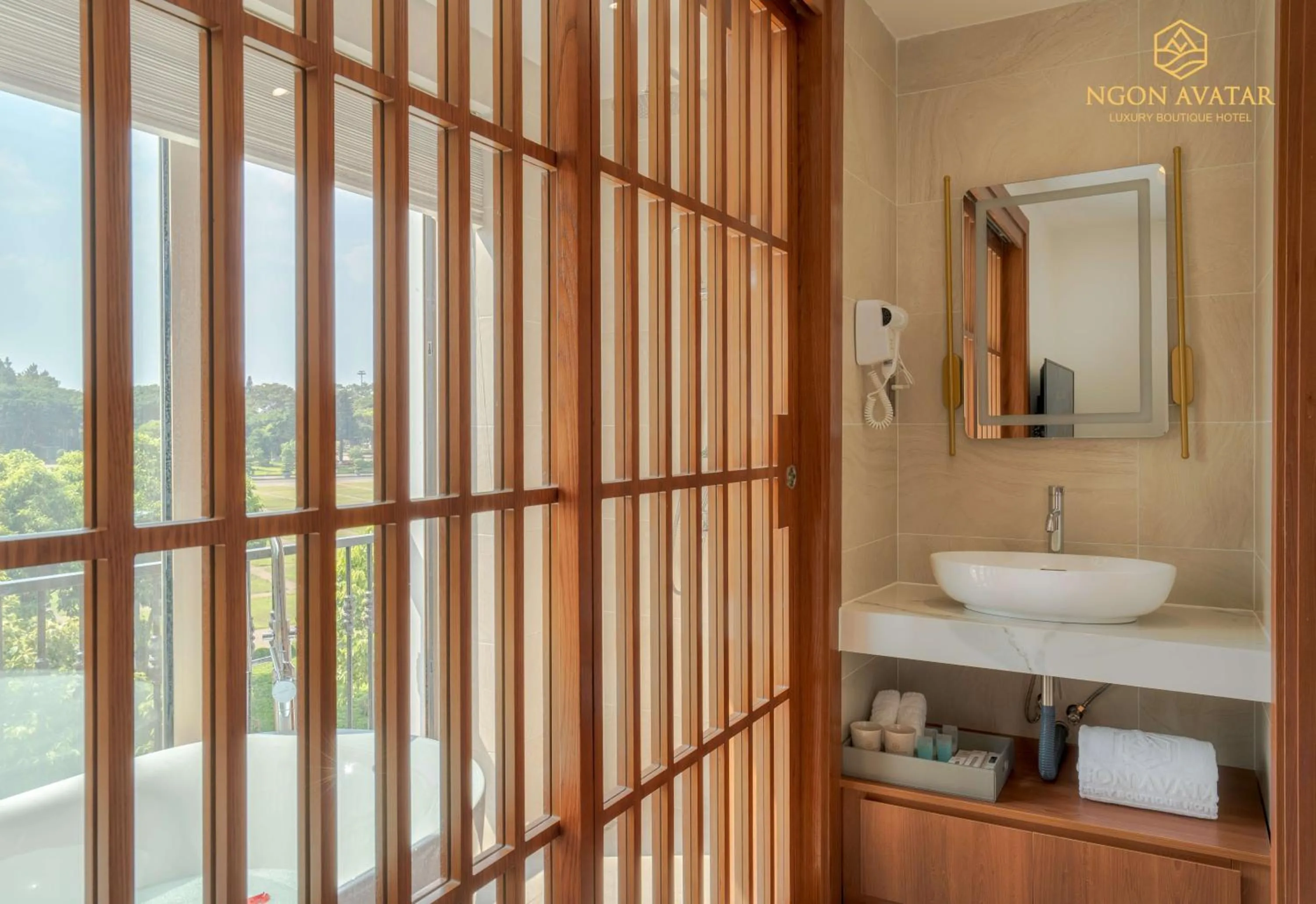 Bathroom in Ngon Avatar Hotel