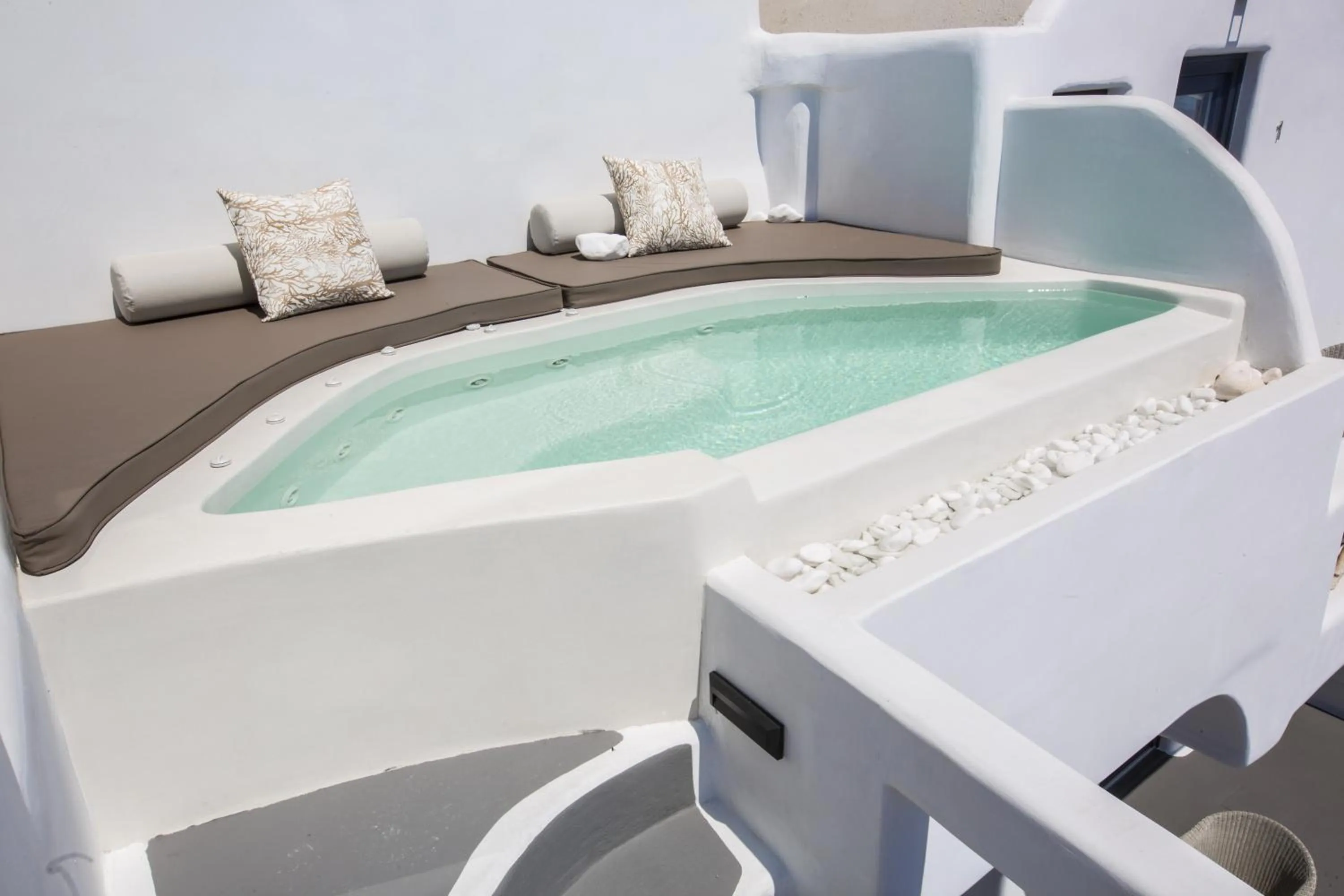 Hot Tub in Chic Hotel Santorini