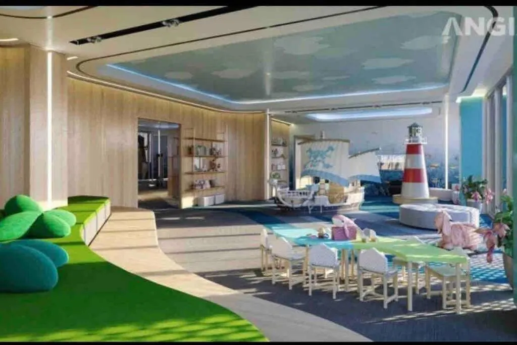 The Song, Luxury apartment