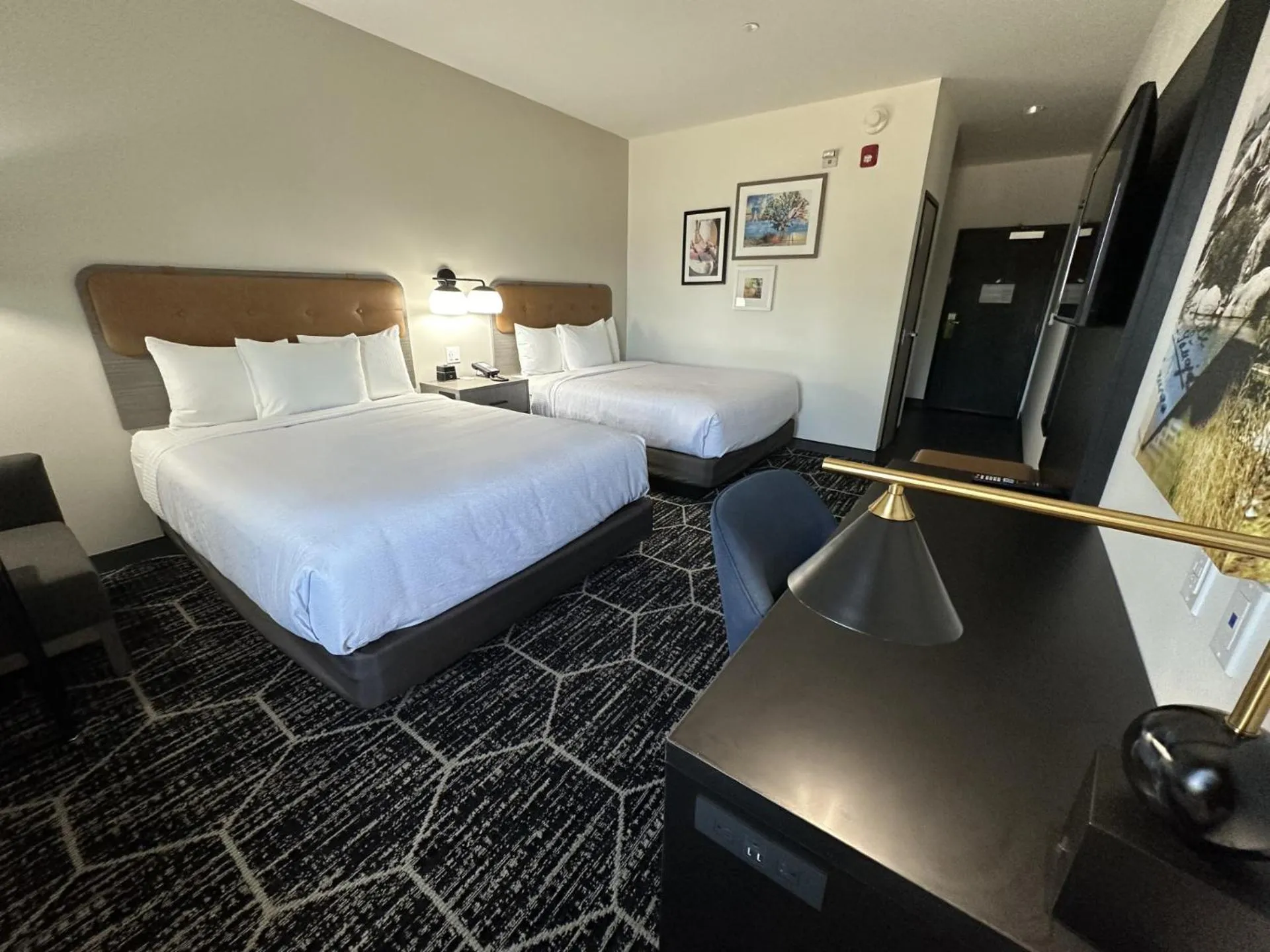 Bedroom, Bed in La Quinta Inn & Suites by Wyndham Yucaipa