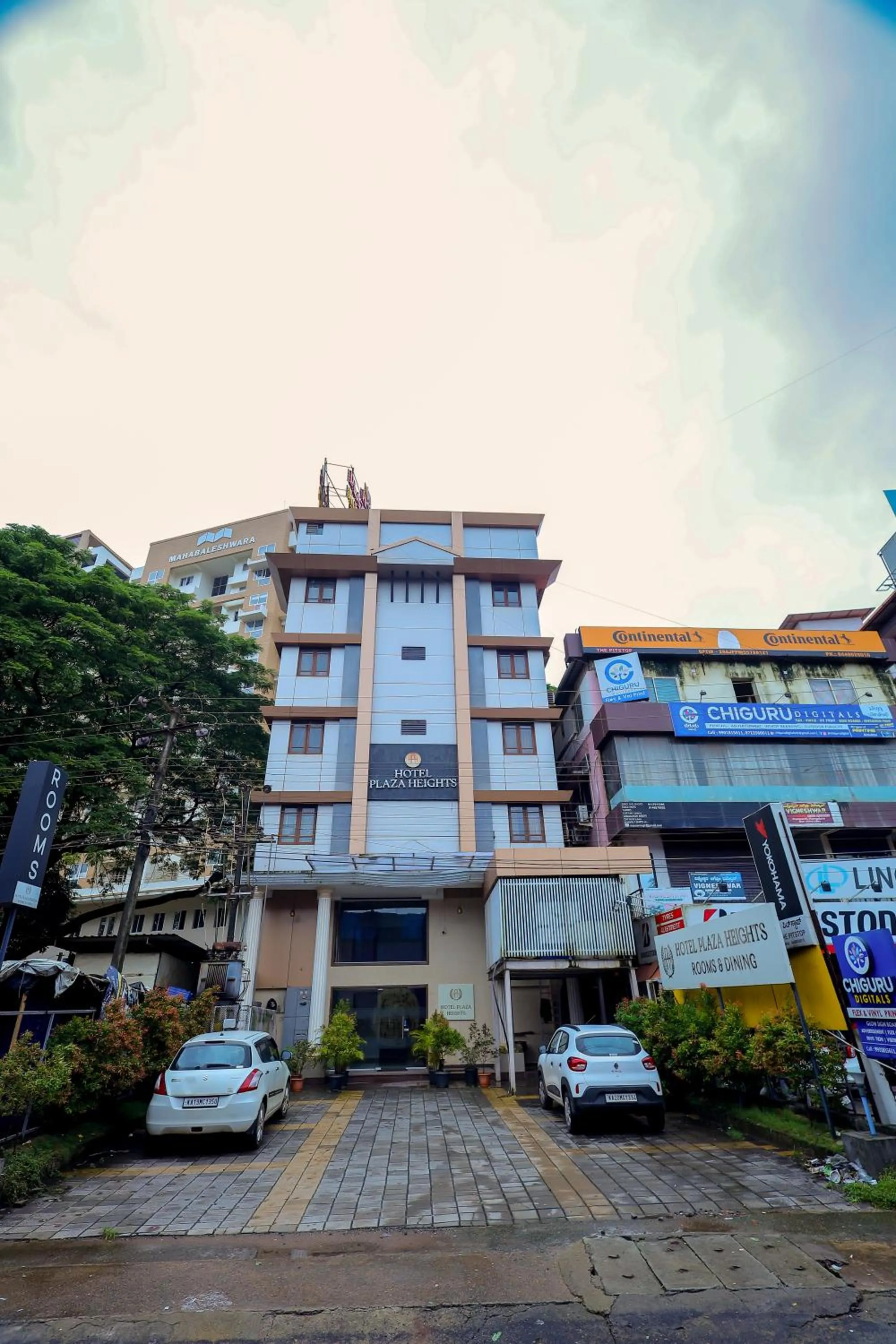 Facade/entrance in Hotel Plaza Heights by RAK Rooms, Mangaluru