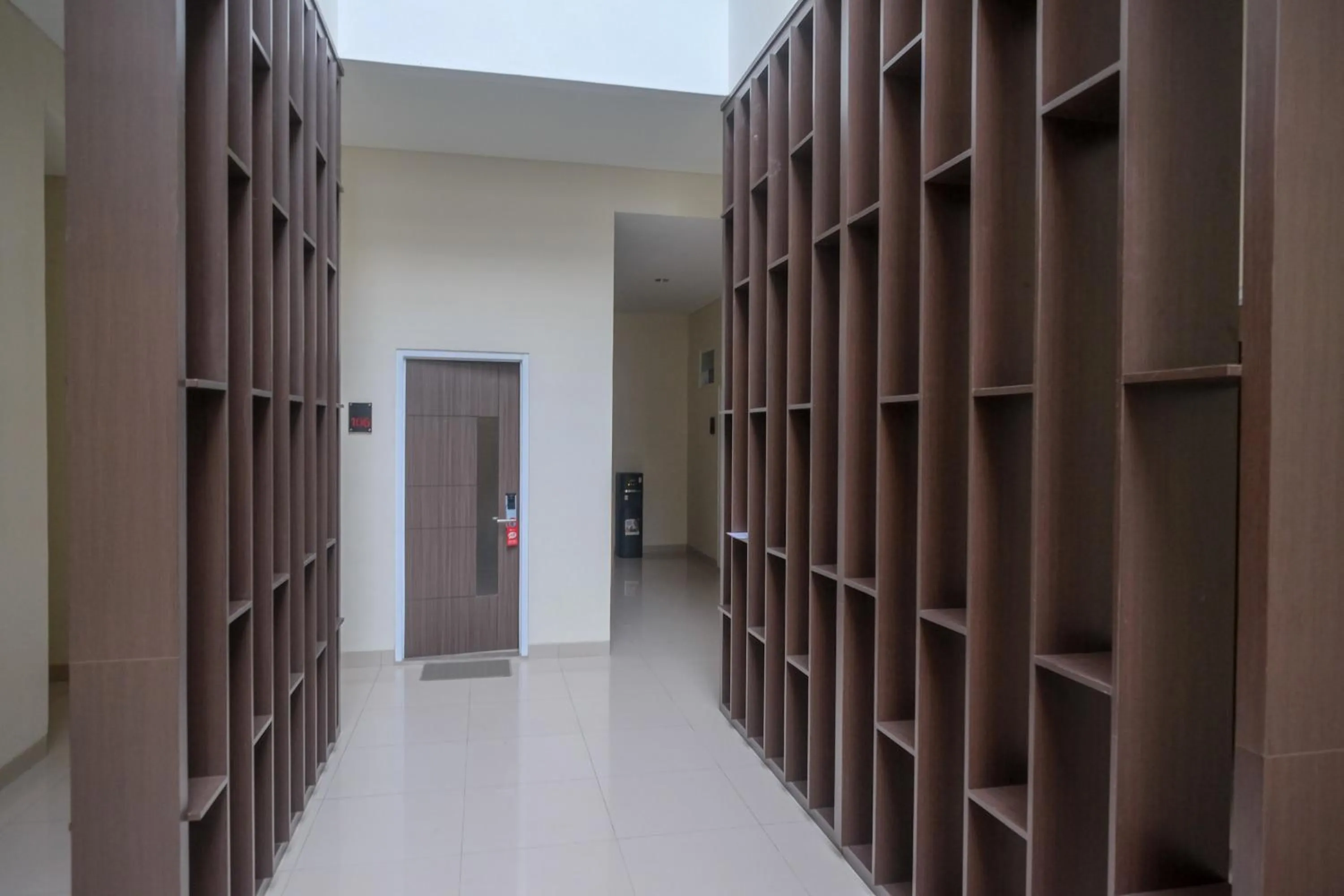 Floor plan in RedDoorz Plus near UMS Solo 2