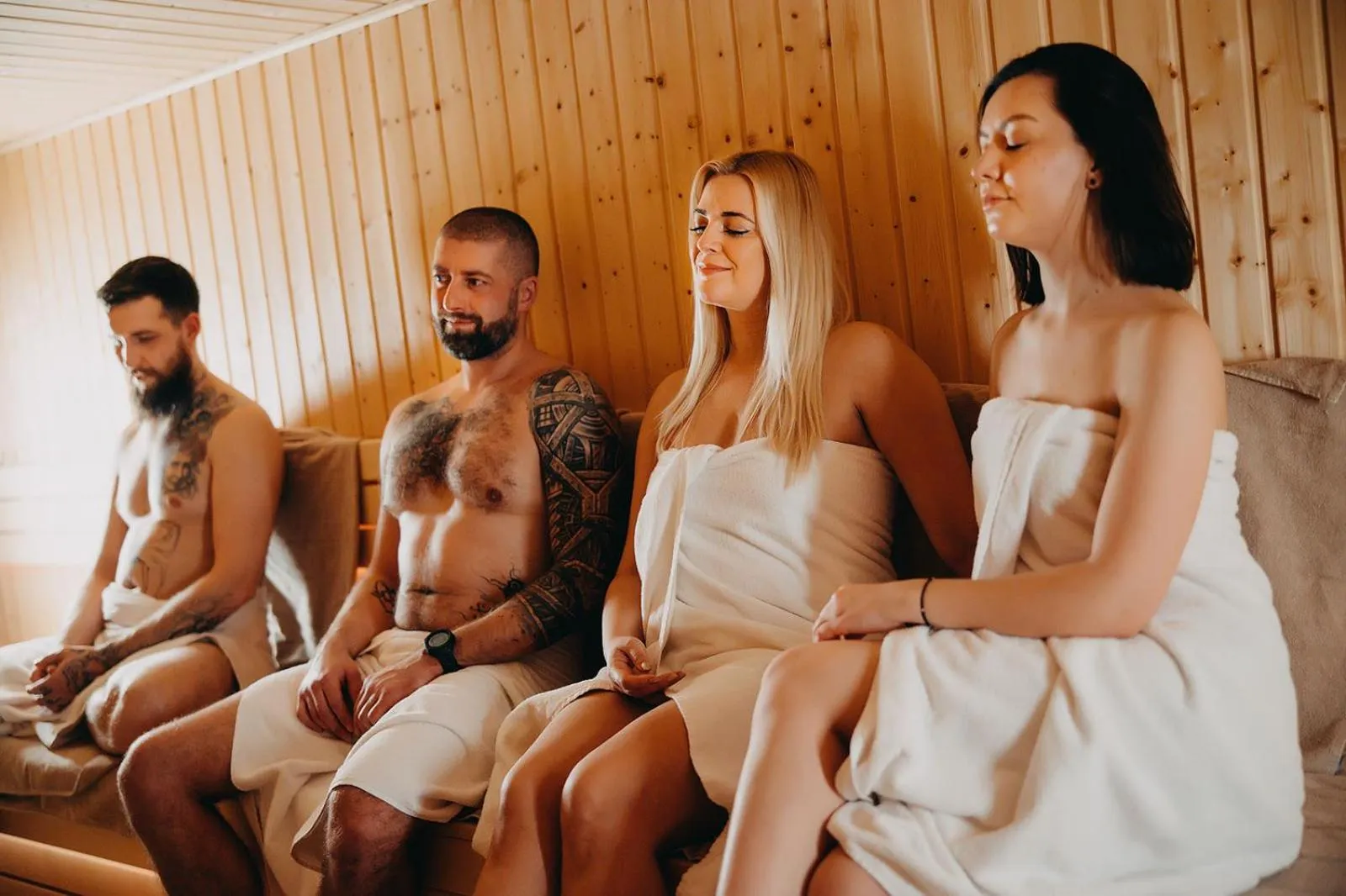 People in Hotel Linea Mare