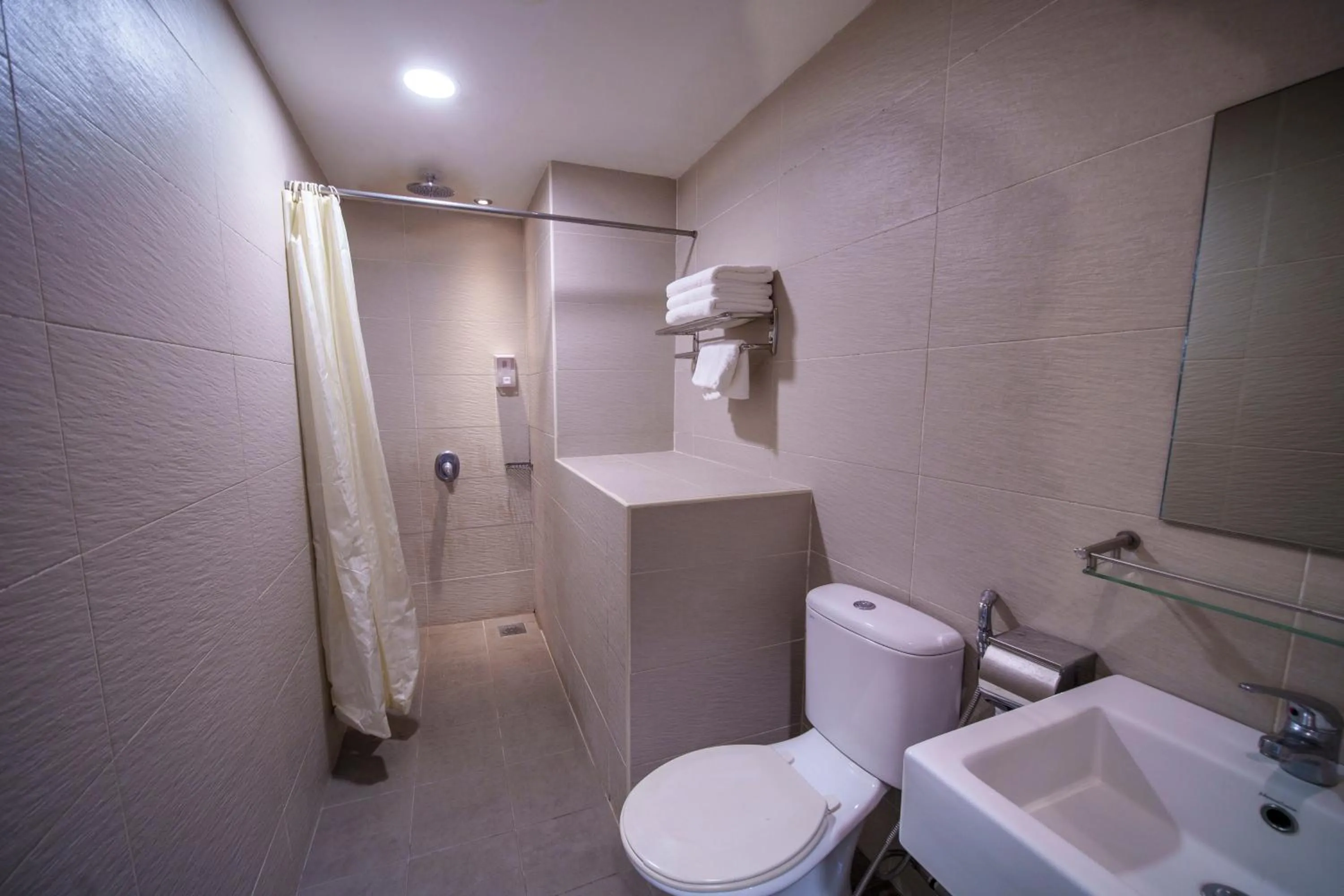 Toilet in Uptown Chinatown