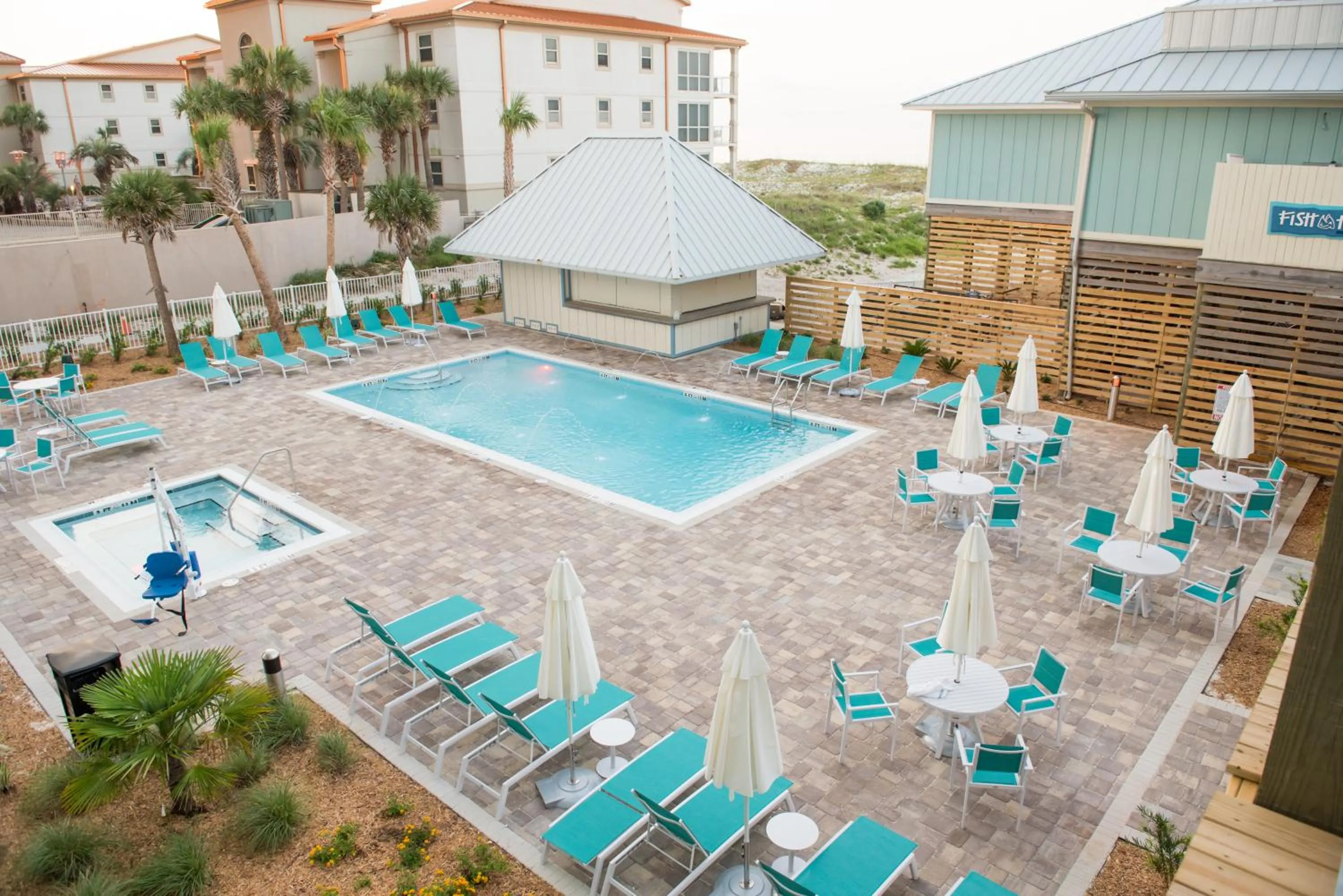 Swimming pool in Fairfield by Marriott Inn & Suites Pensacola Beach