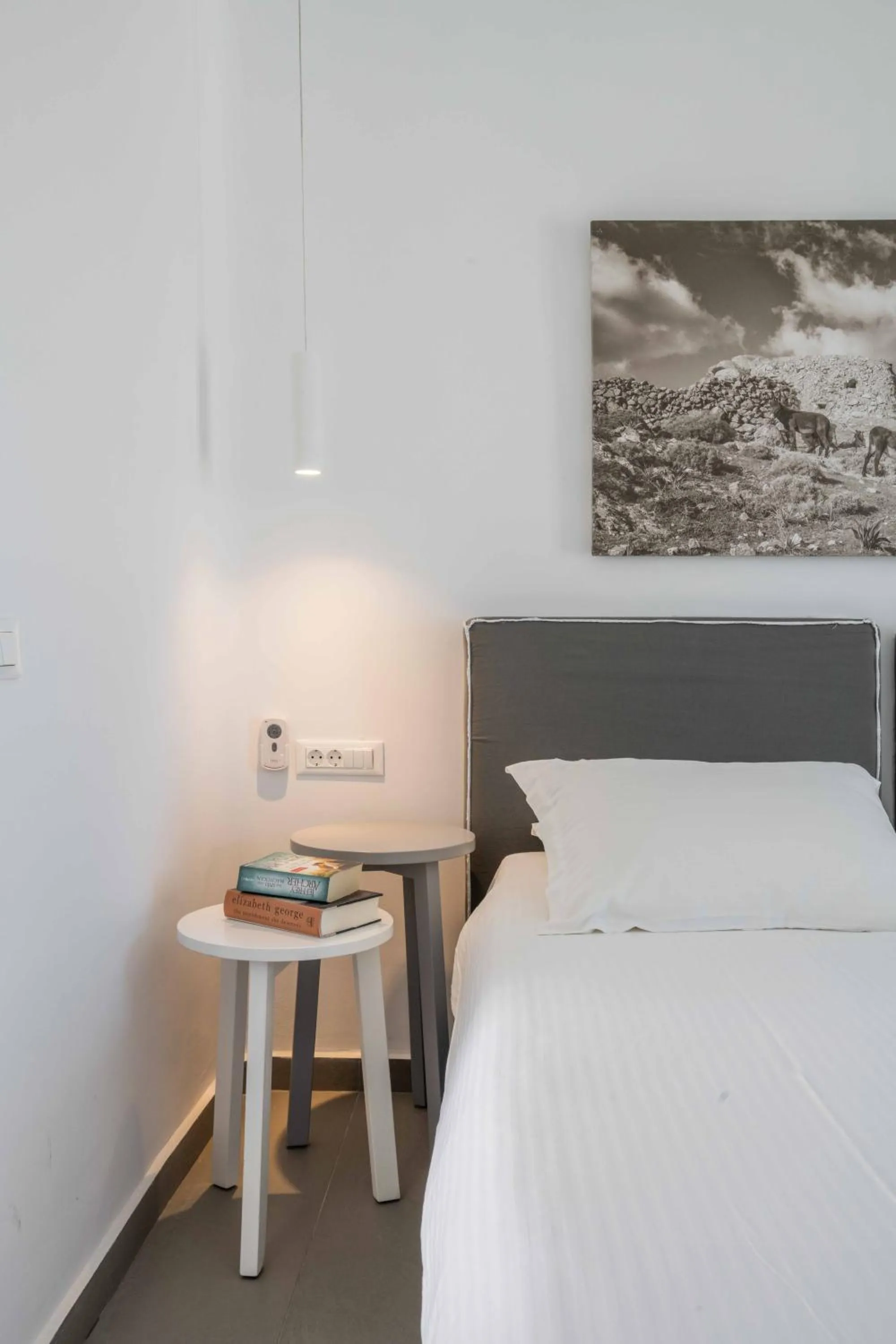 Bedroom, Bed in Argo Hotel