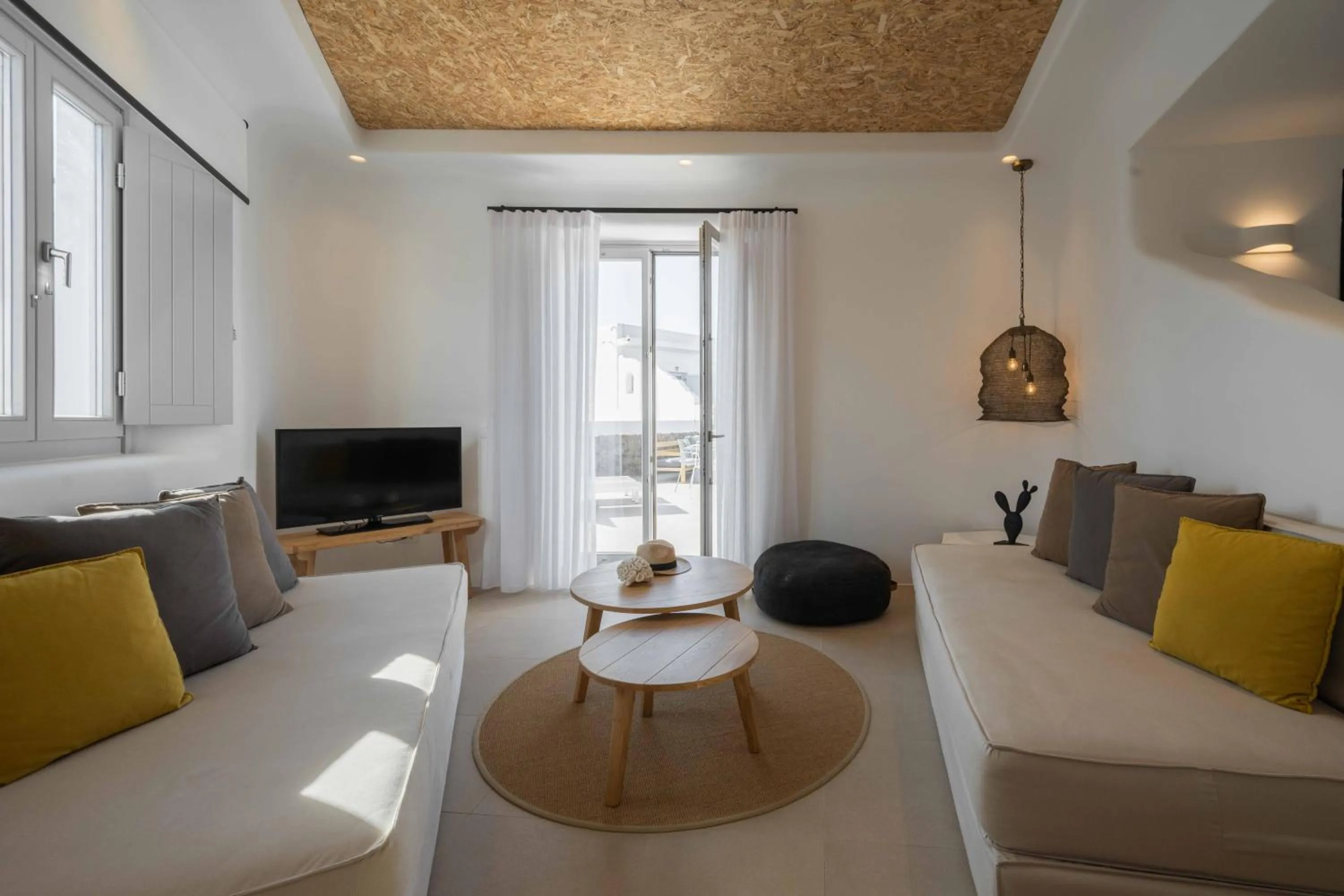 Living room in Argo Hotel