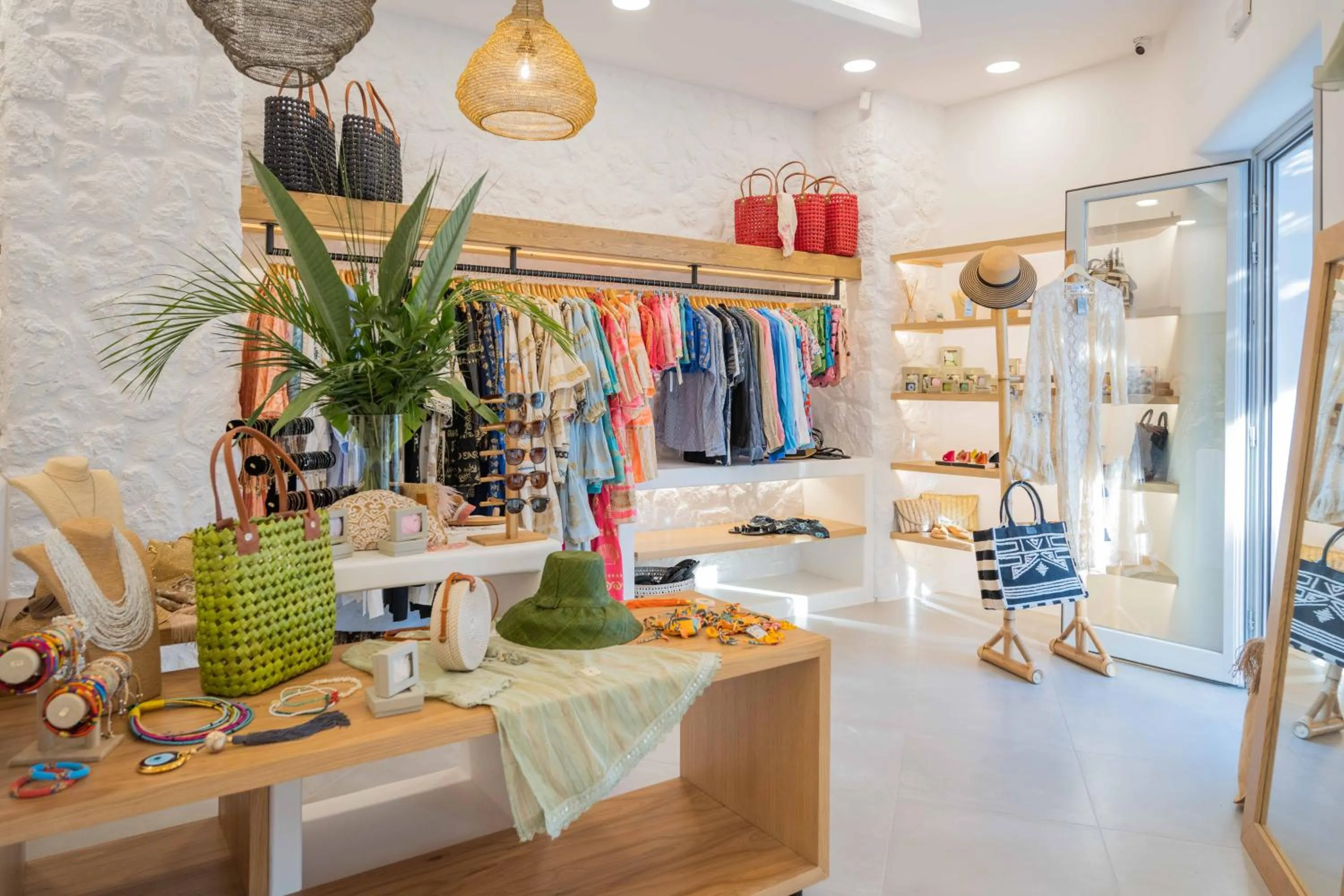 Shopping Area in Argo Hotel