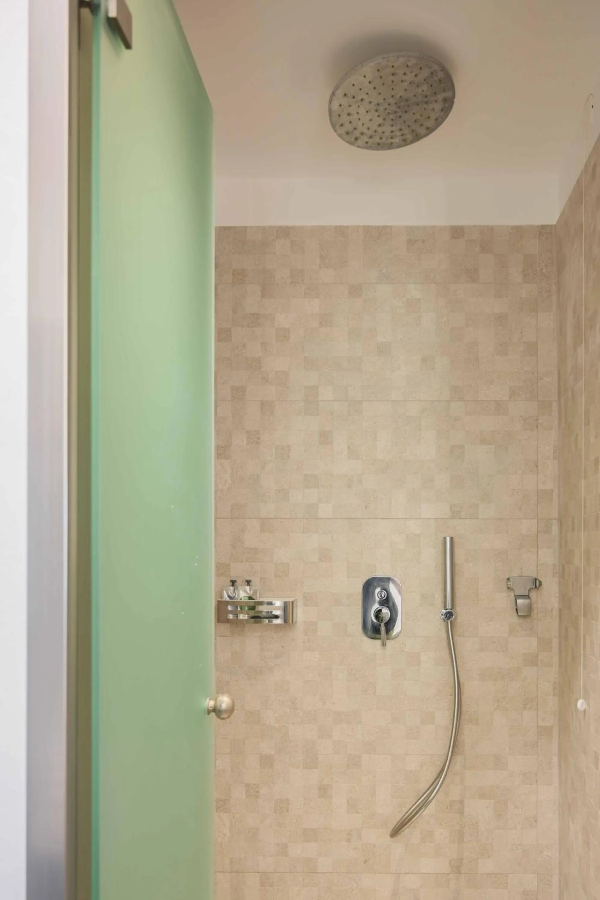 Bathroom in Argo Hotel