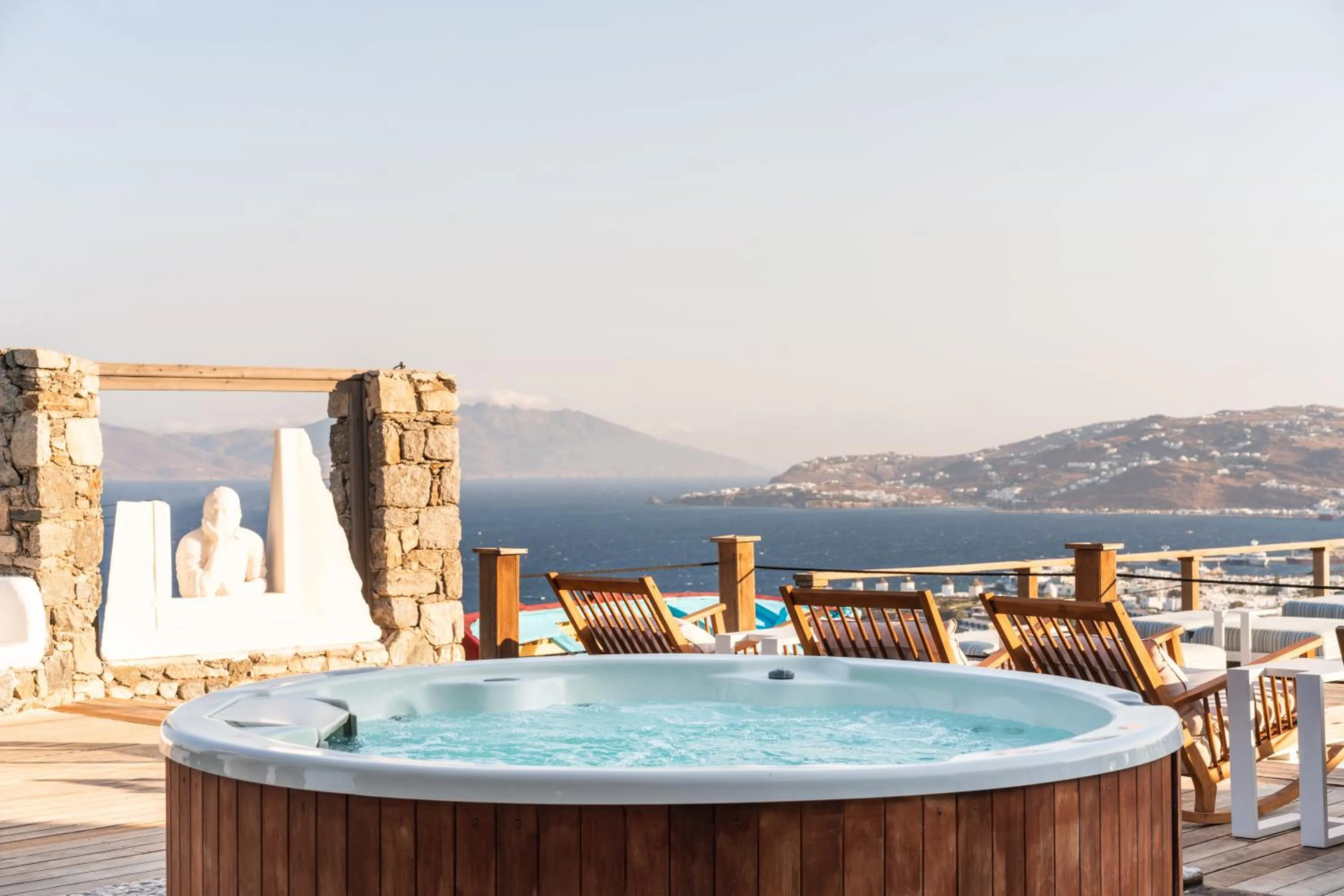Hot Tub in Tharroe of Mykonos Boutique Hotel
