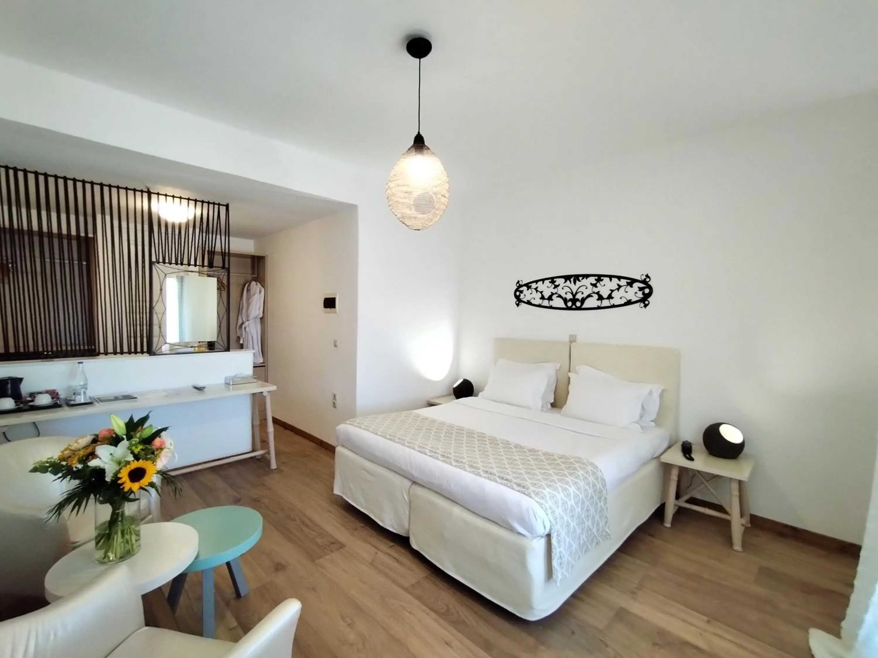 Bedroom, Bed in Tharroe of Mykonos Boutique Hotel