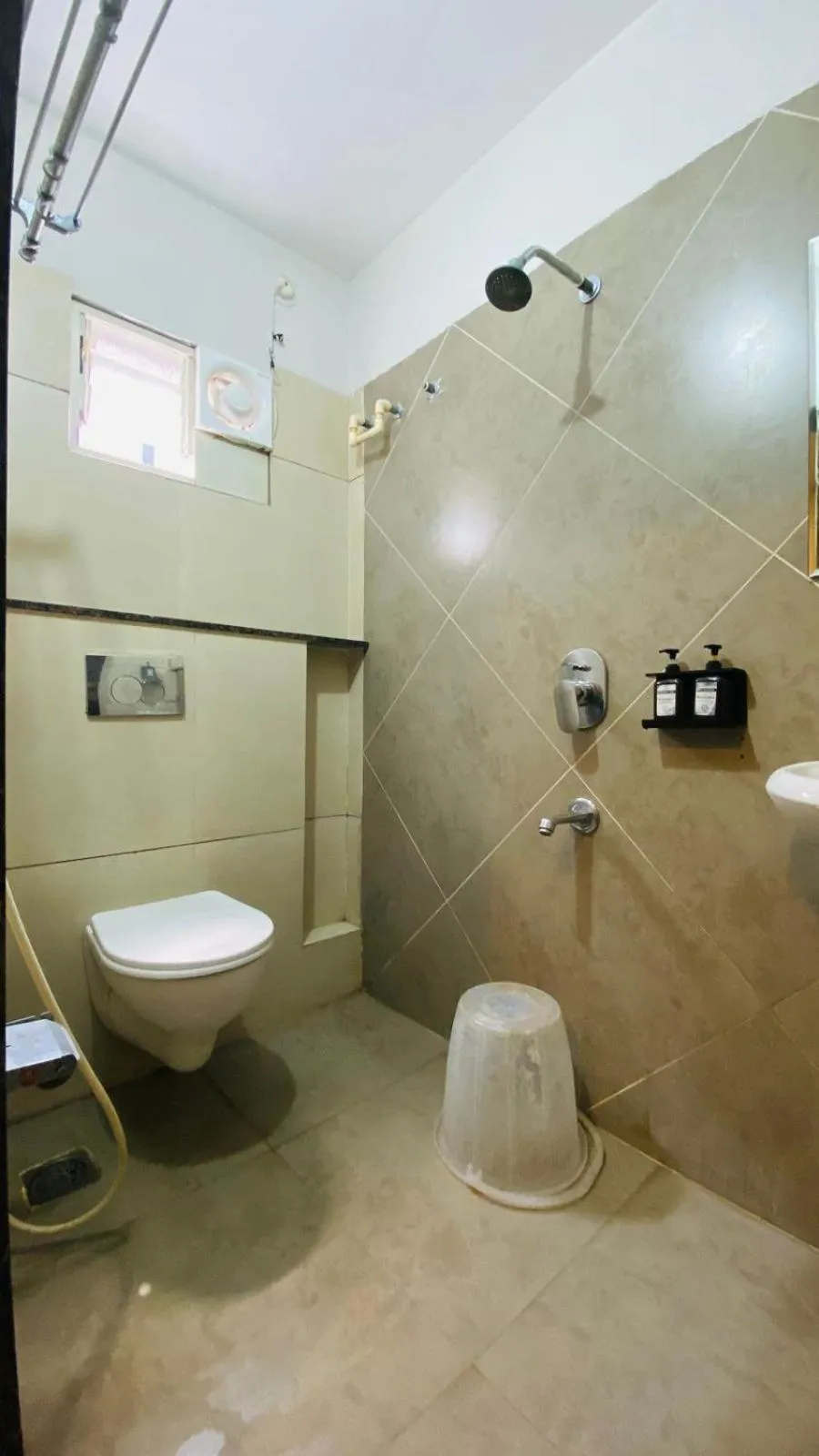 Bathroom in The Byke Business Hotel - Signature Planet Vijay Nagar