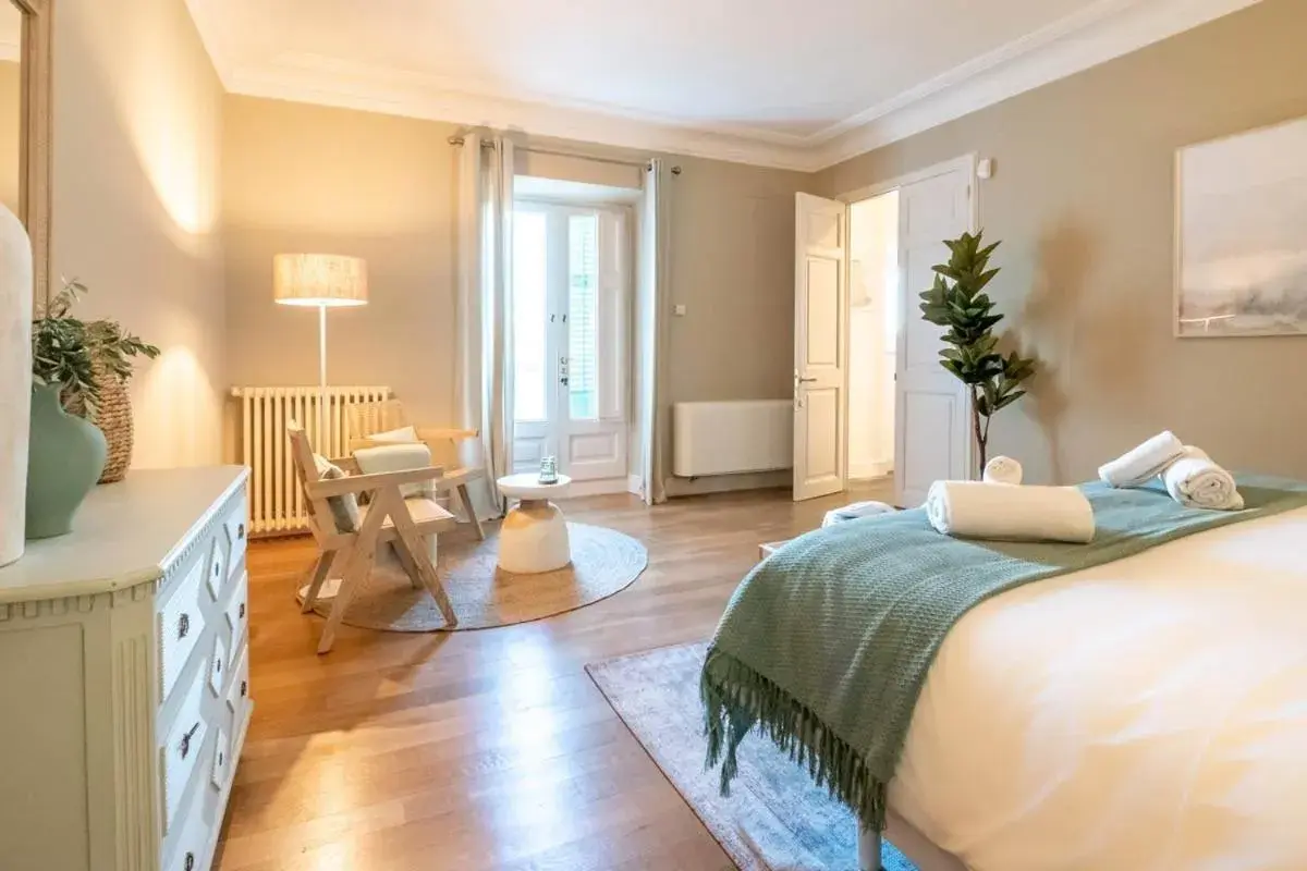 Double Room in Hotel Font de la Canya Double Room in Hotel Font de la Canya