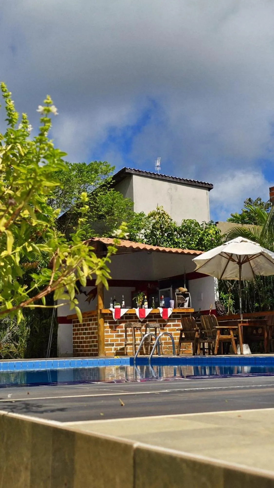 Pool view in Ajubá Pousada