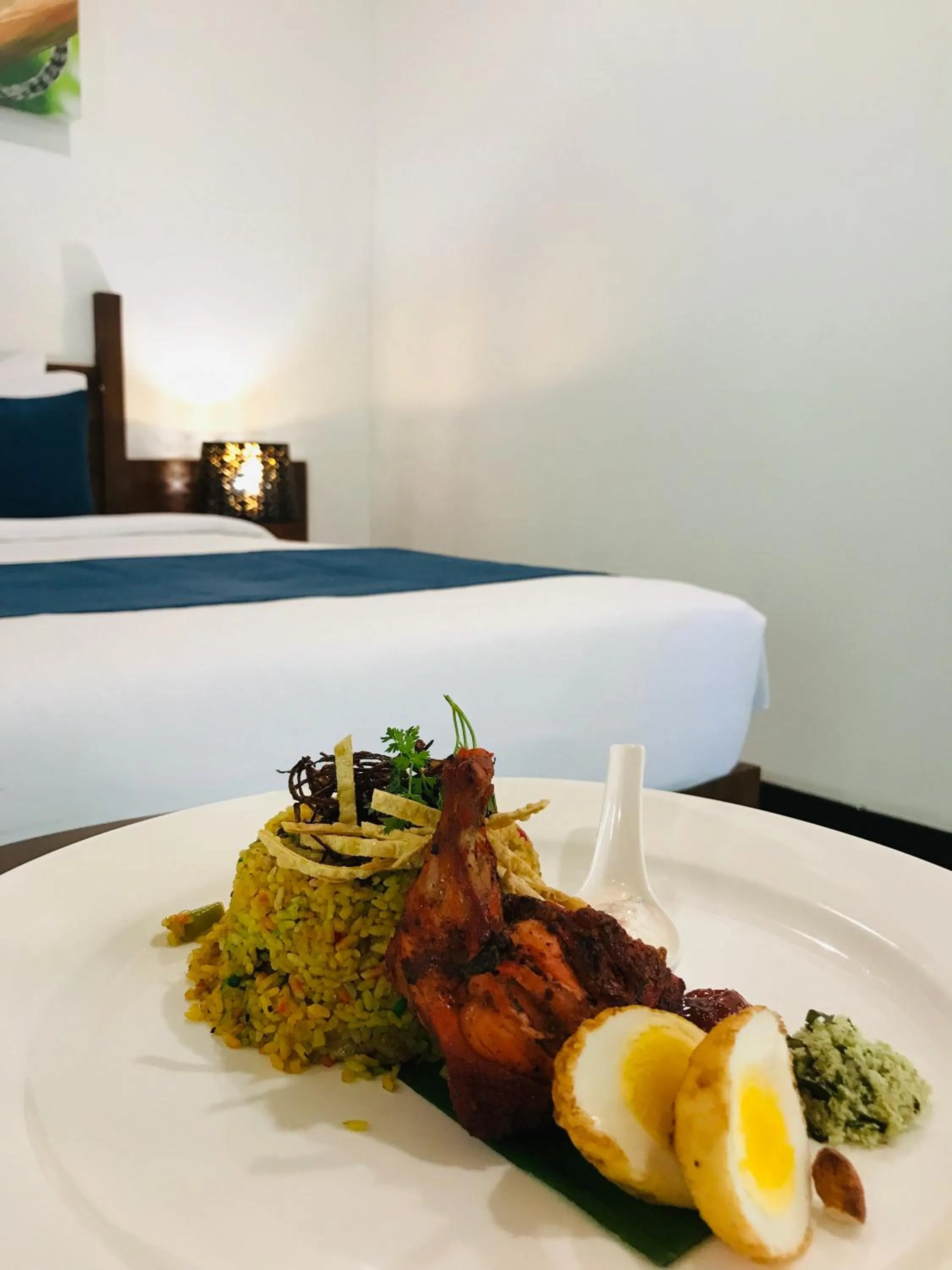 Food in Naturaliza Sigiriya