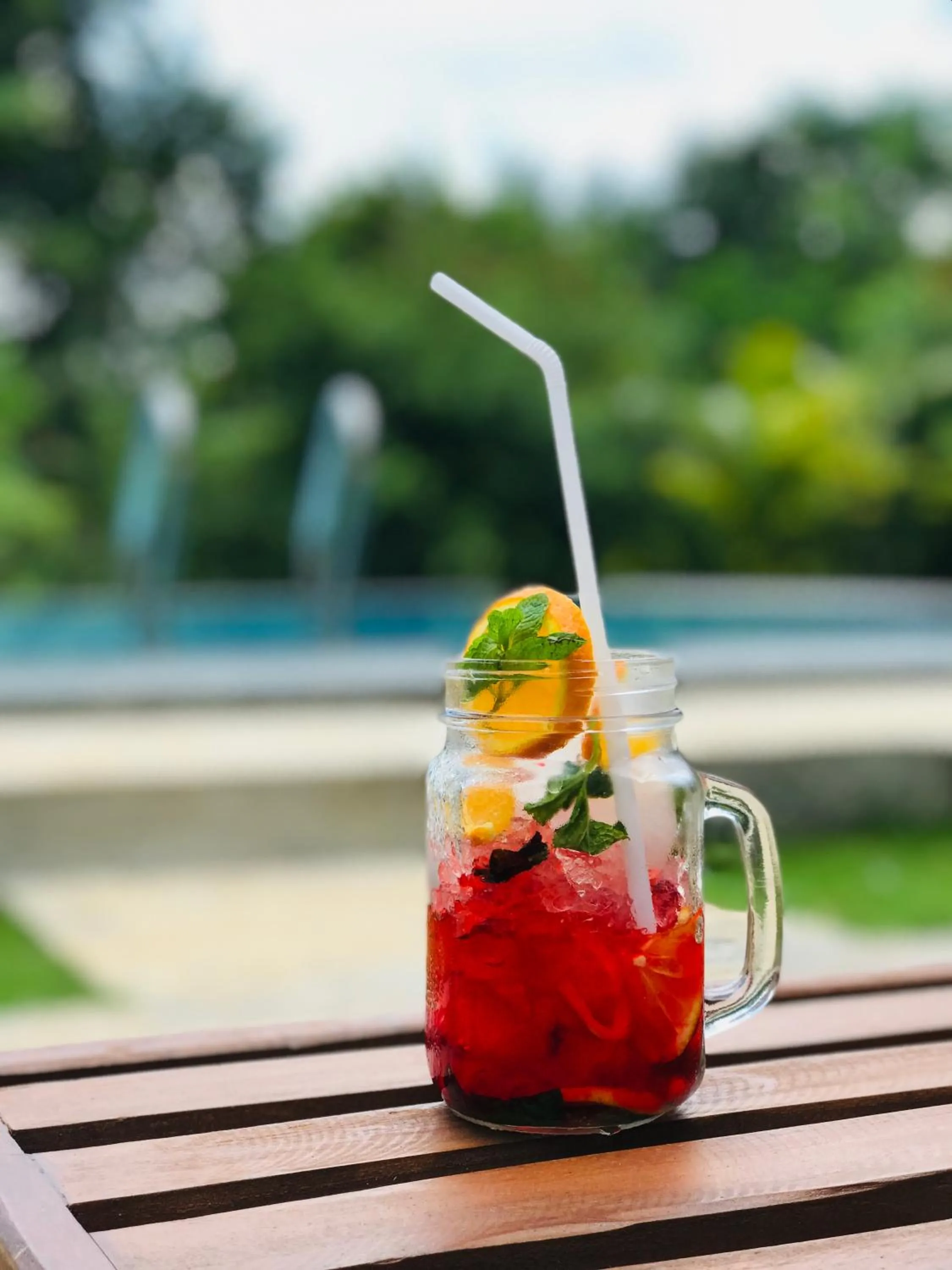Drinks in Naturaliza Sigiriya