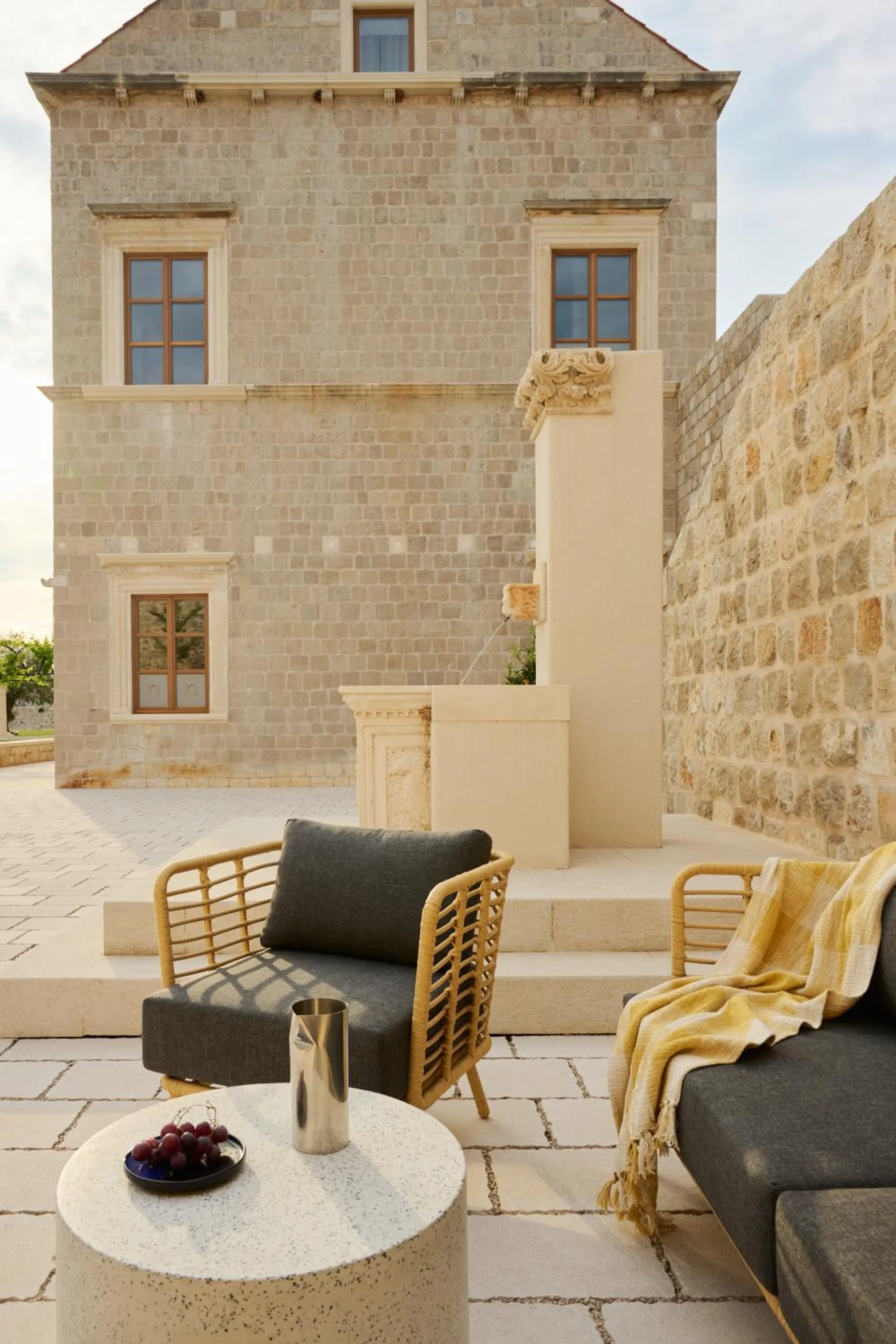 Property building in Palace Natali