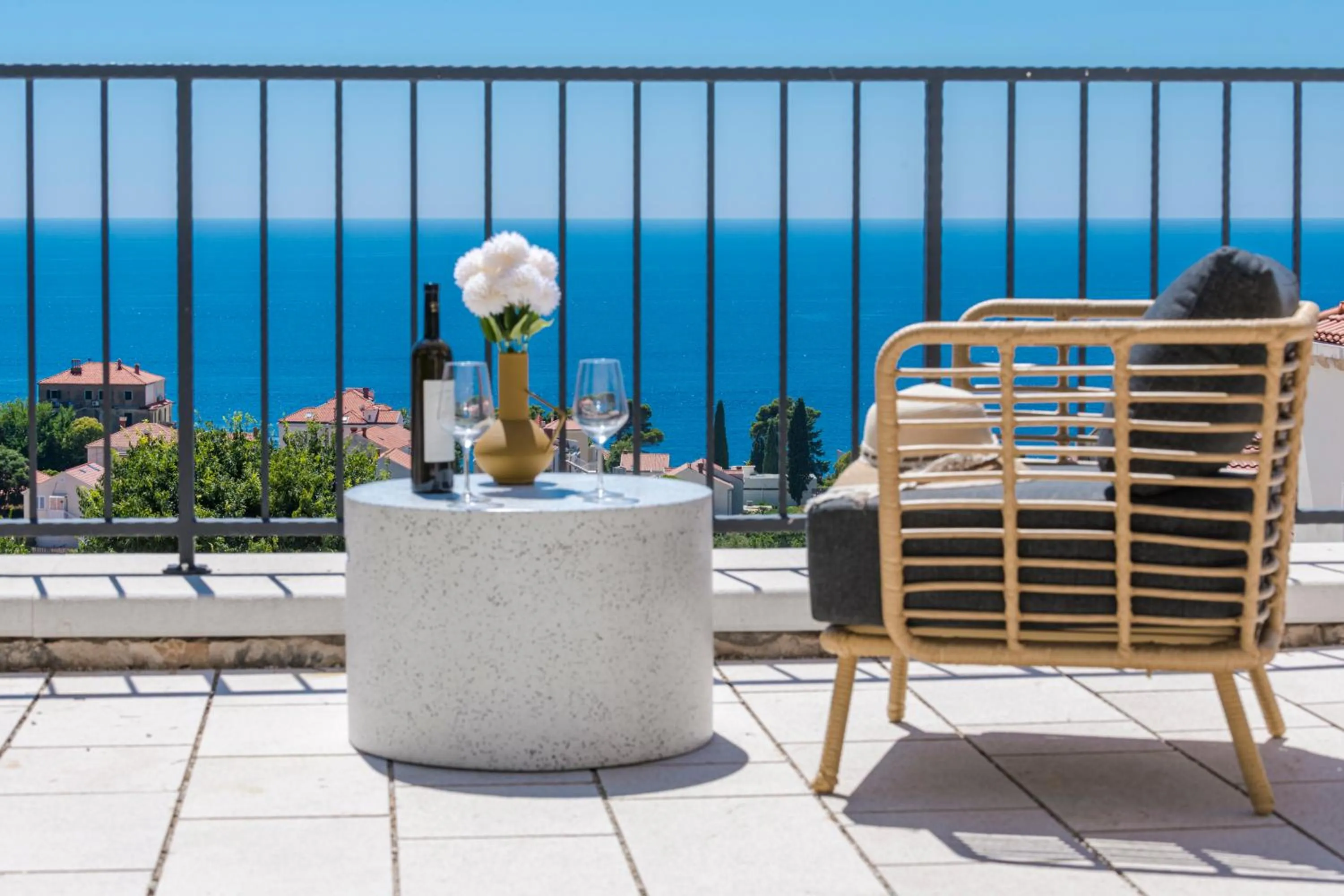 Sea view in Palace Natali