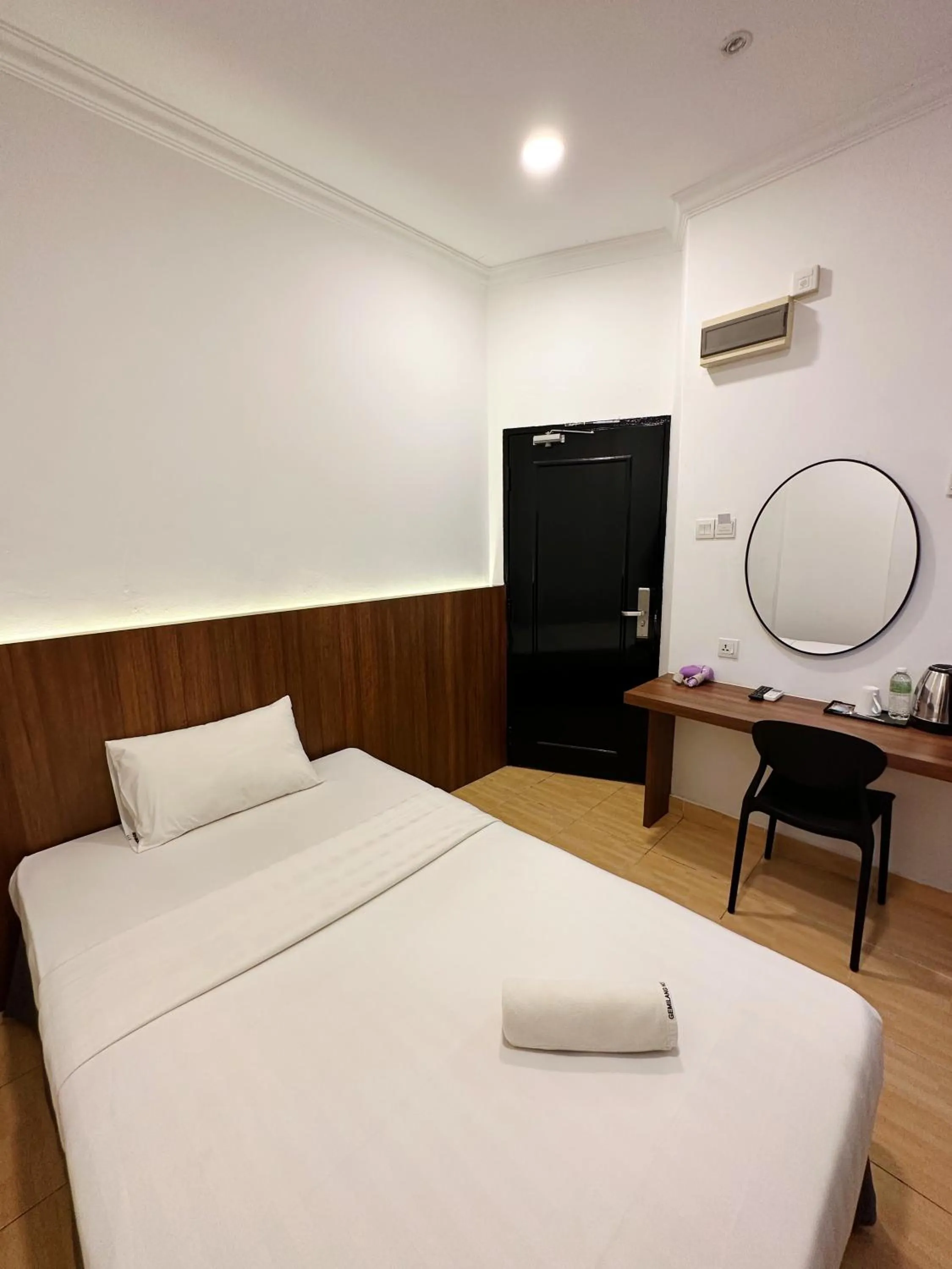 Bedroom, Bed in Gemilang Hotel
